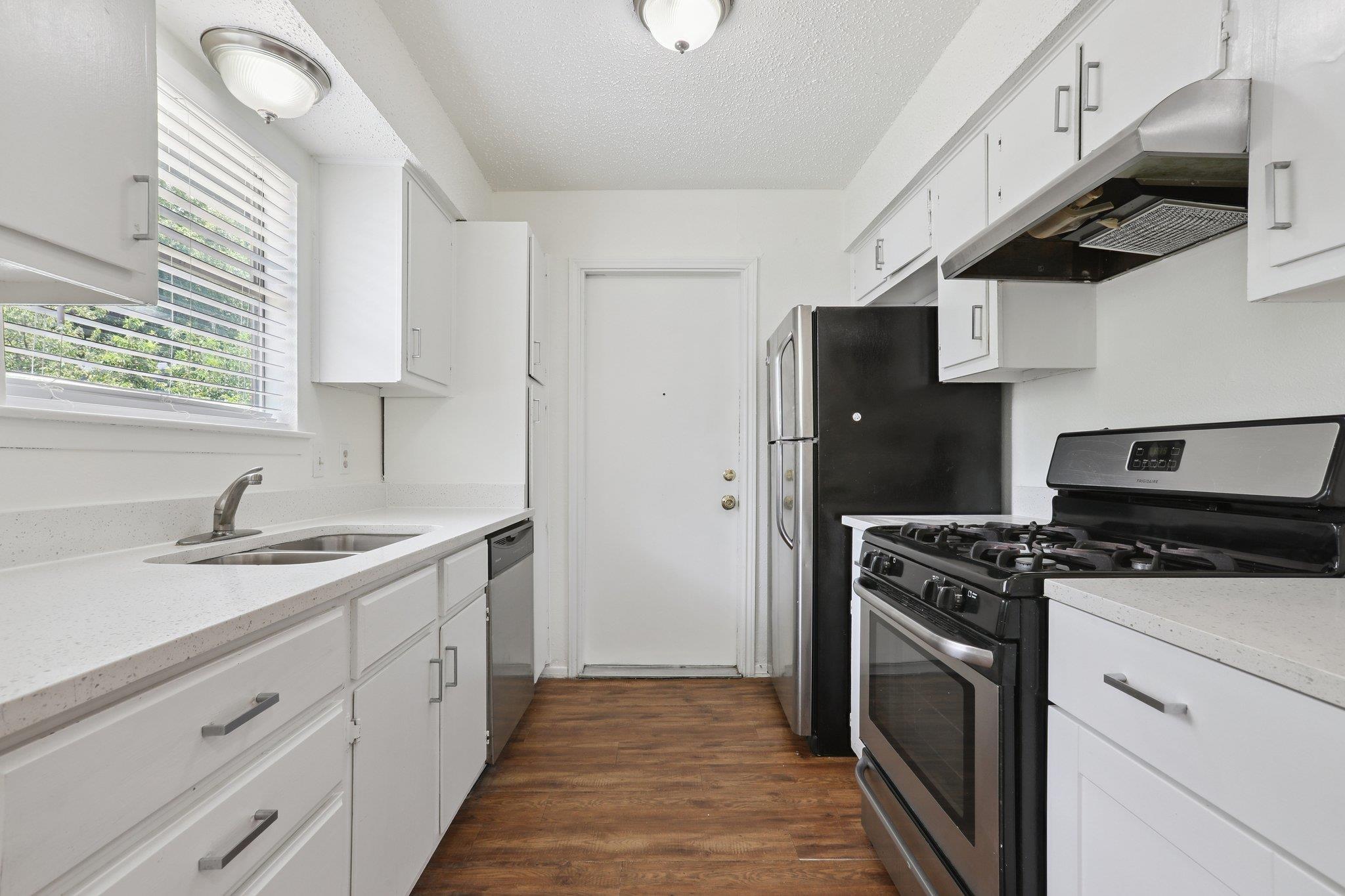 1811 Mearns Meadow Blvd # B, Austin, TX 78758