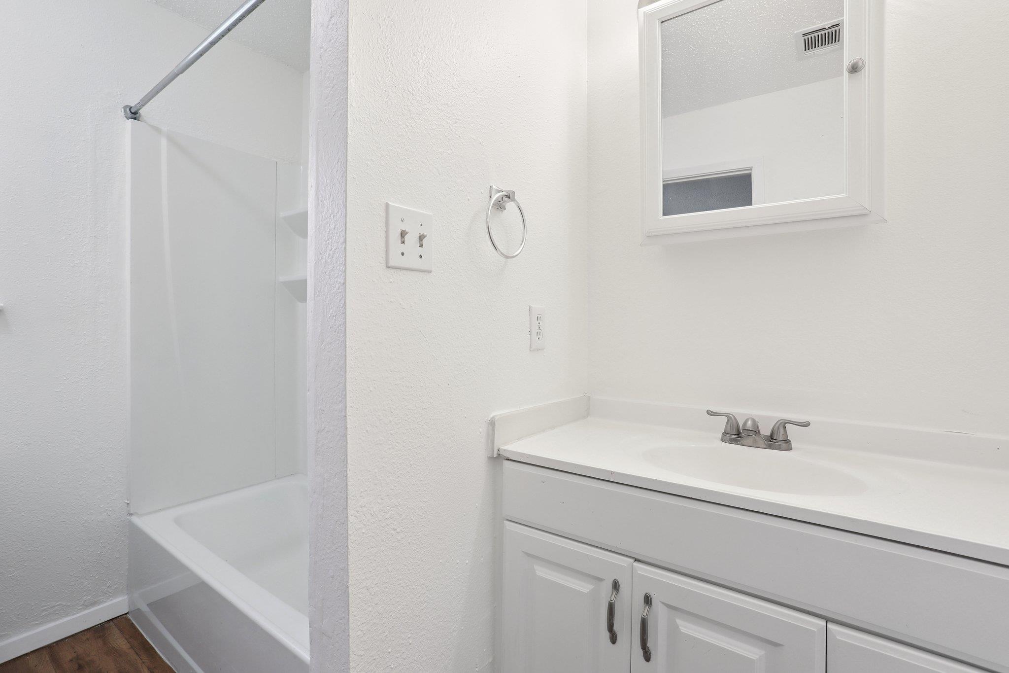1811 Mearns Meadow Blvd # B, Austin, TX 78758