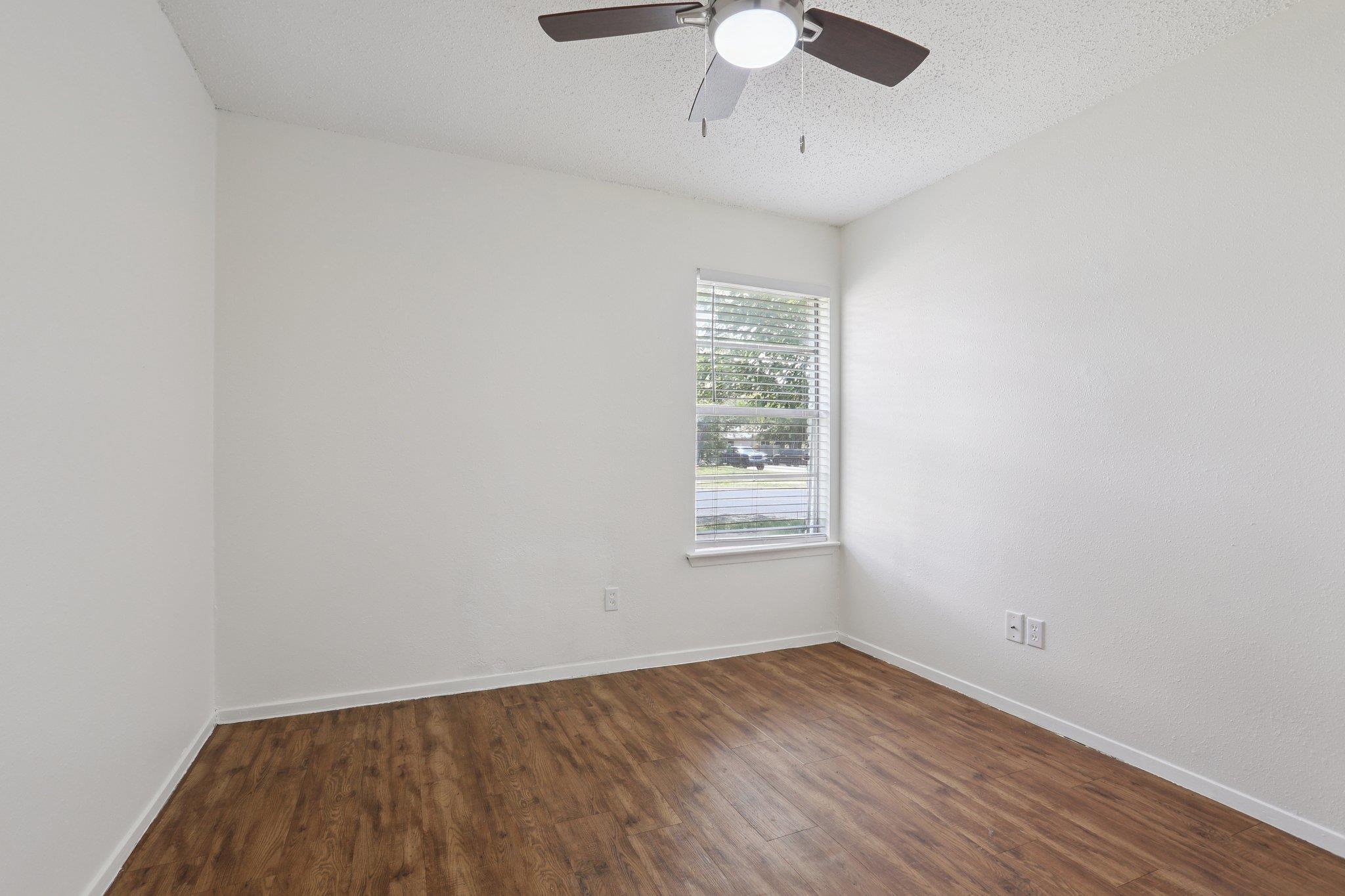 1811 Mearns Meadow Blvd # B, Austin, TX 78758