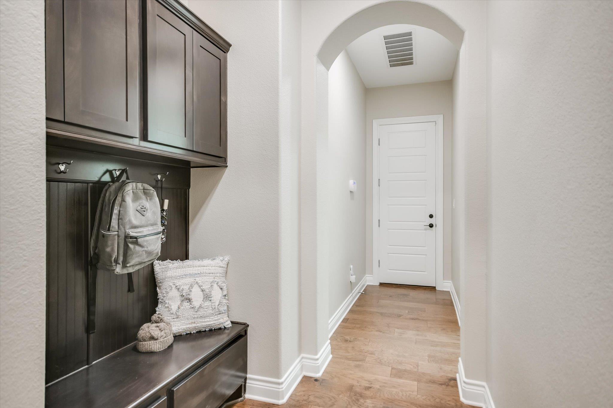 465 Lloyd Ln, Dripping Springs, TX 78620
