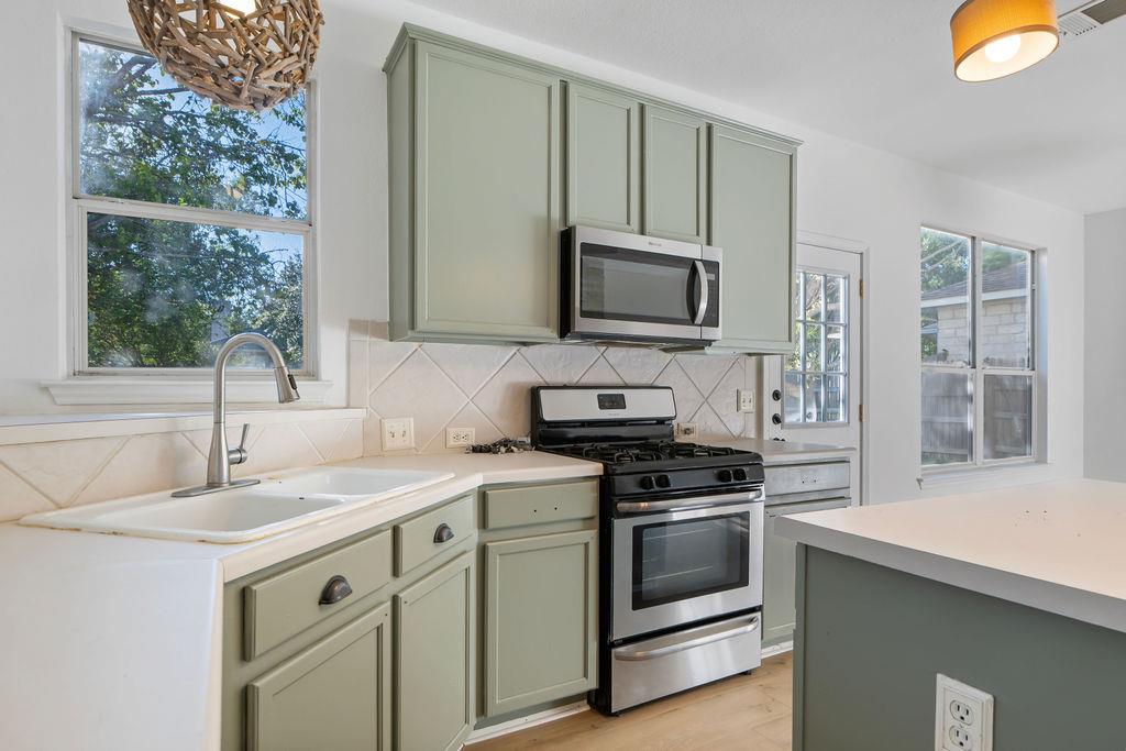 2209 Boneset Trl, Round Rock, TX 78664