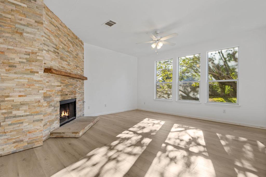 2209 Boneset Trl, Round Rock, TX 78664