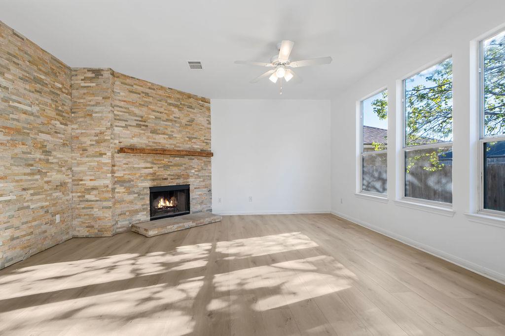 2209 Boneset Trl, Round Rock, TX 78664