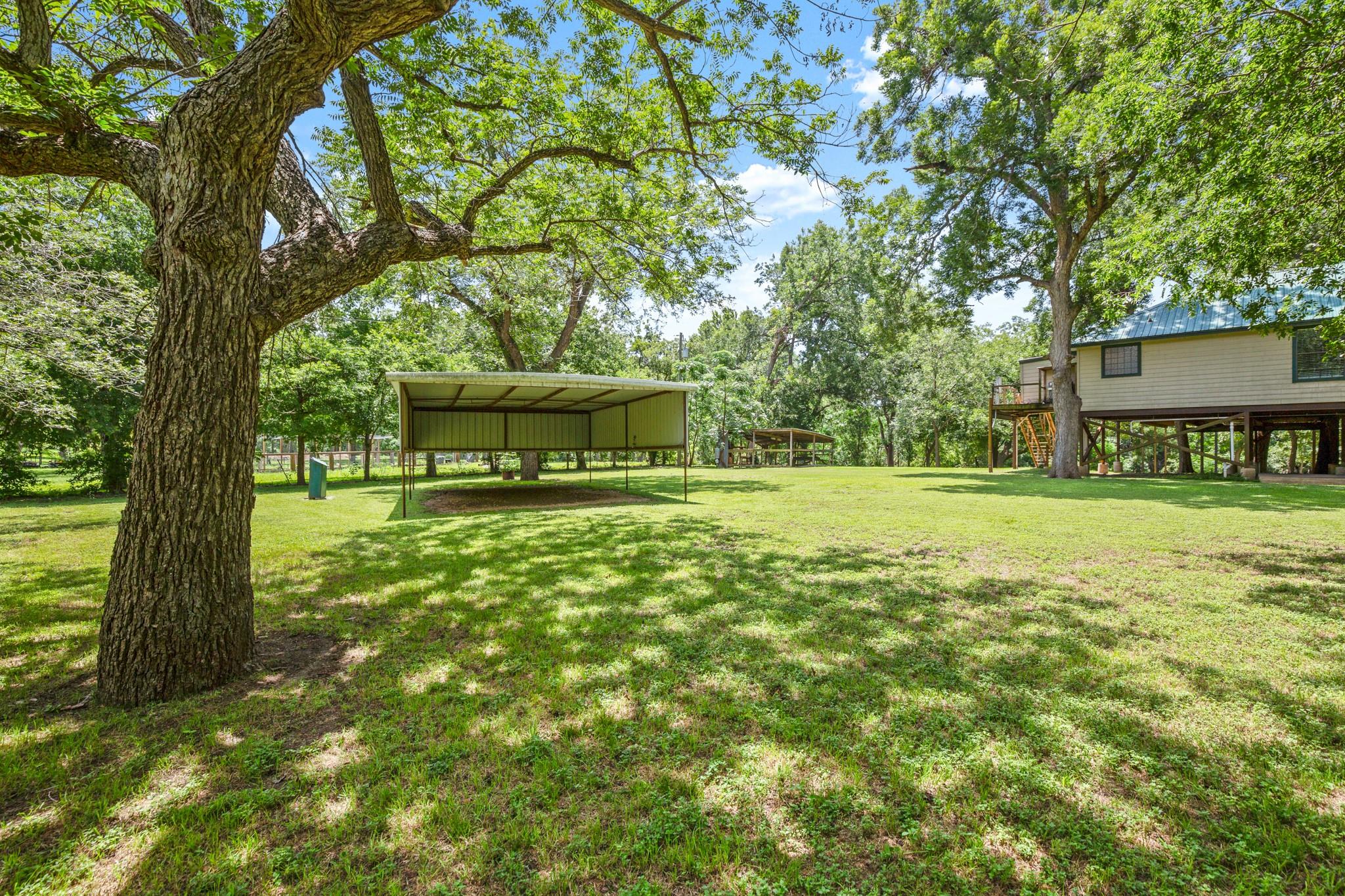 441 County Road 135, Hutto, TX 78634