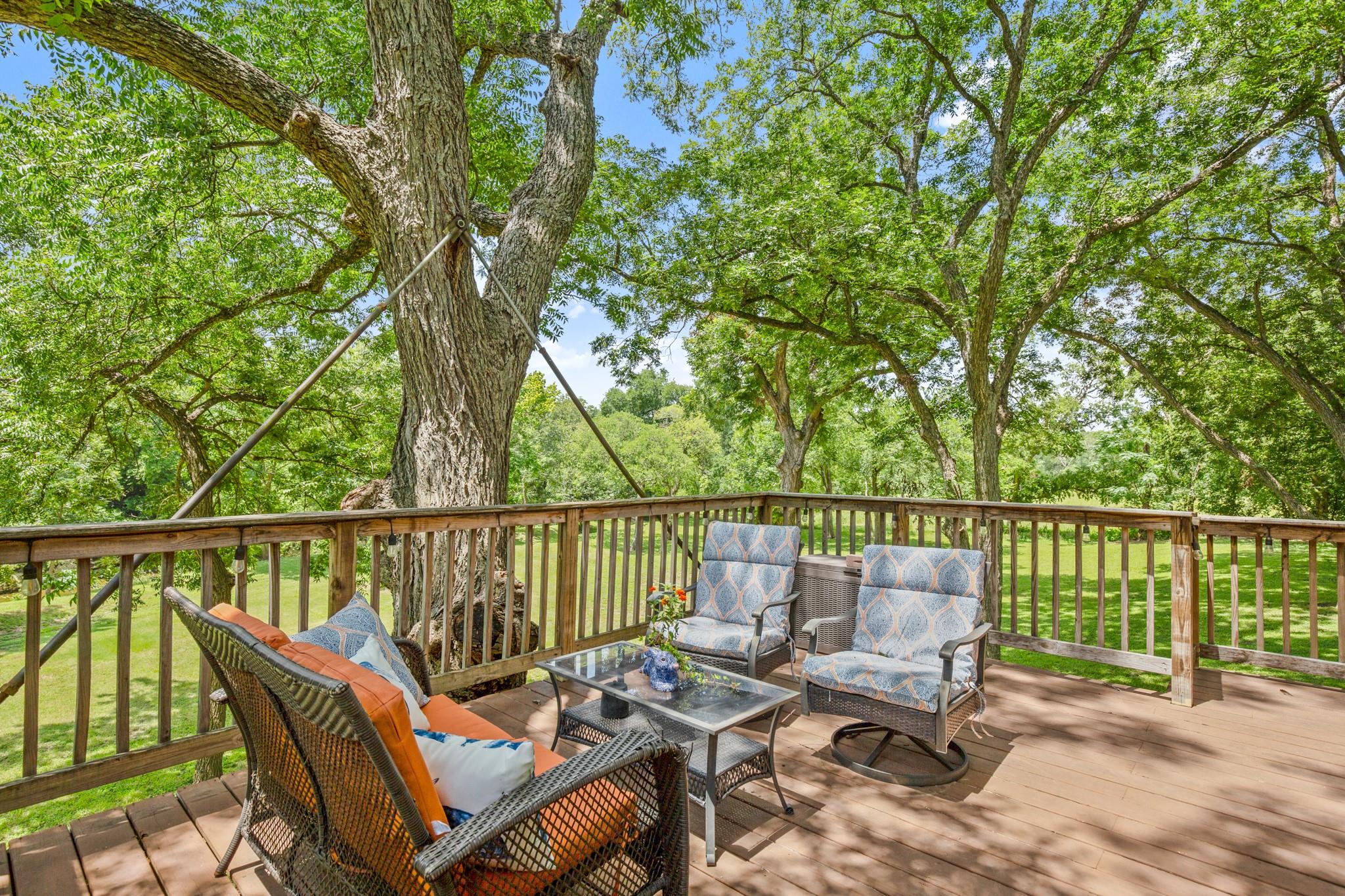 441 County Road 135, Hutto, TX 78634