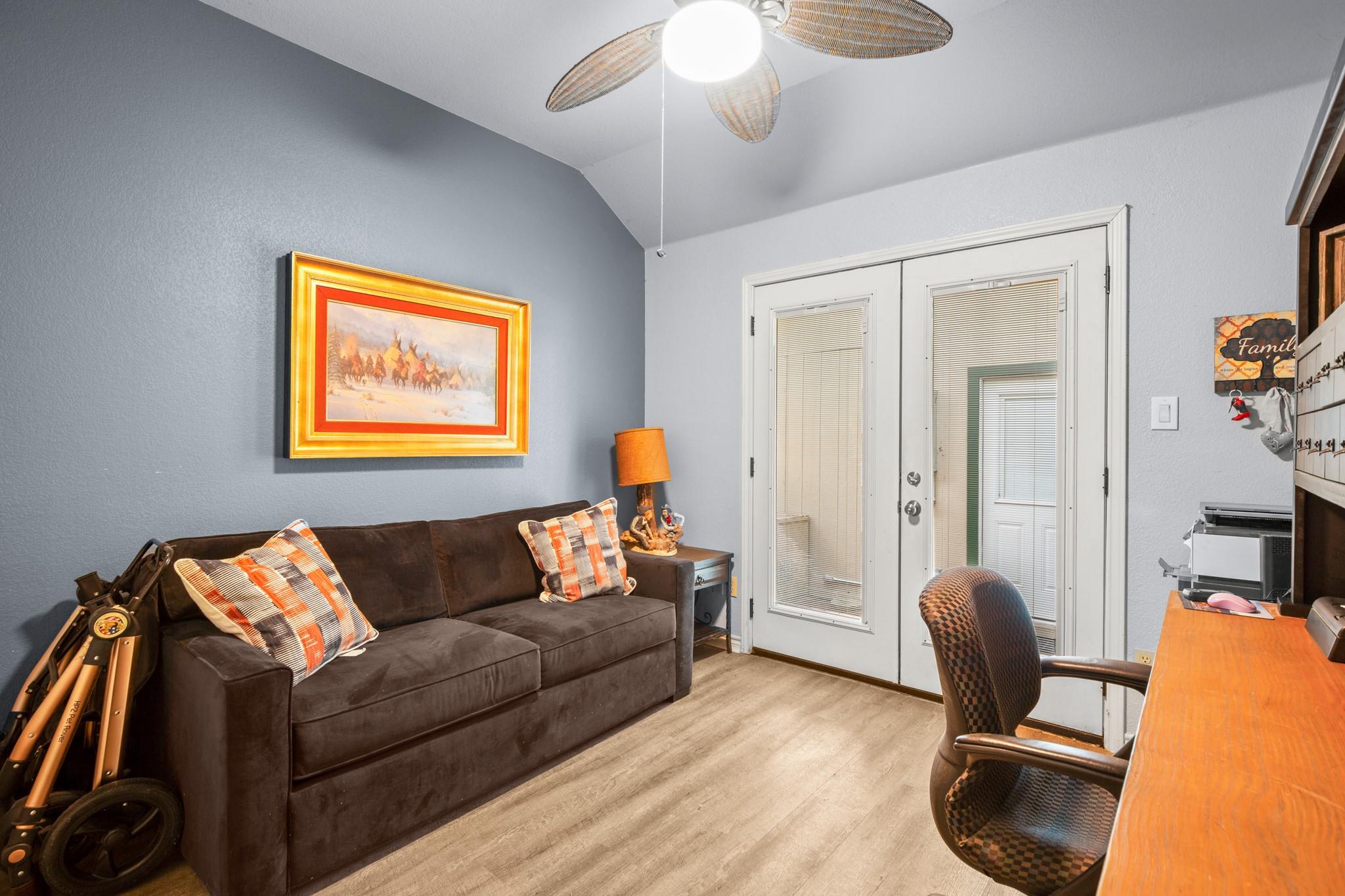 441 County Road 135, Hutto, TX 78634