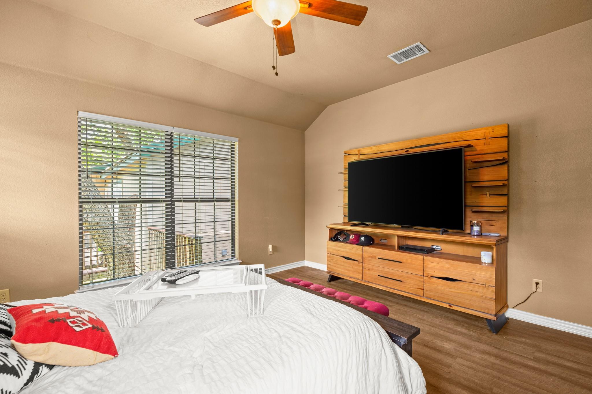 441 County Road 135, Hutto, TX 78634