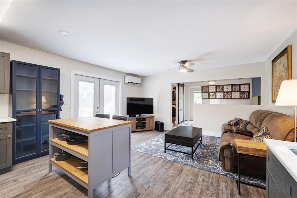 441 County Road 135, Hutto, TX 78634