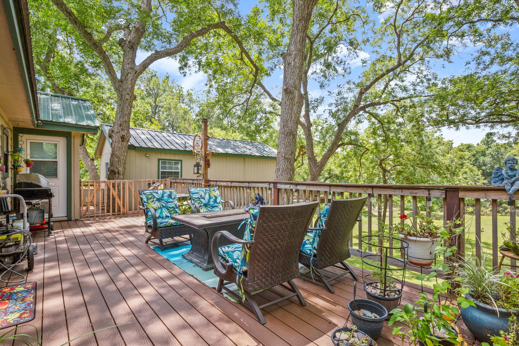 441 County Road 135, Hutto, TX 78634