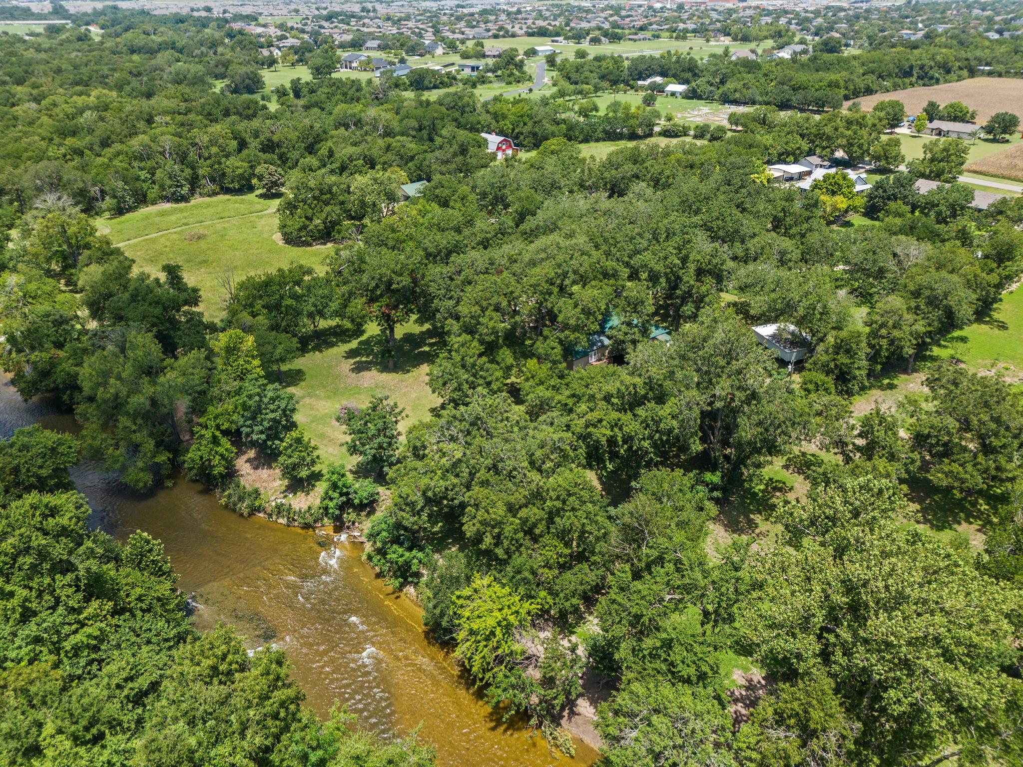 441 County Road 135, Hutto, TX 78634