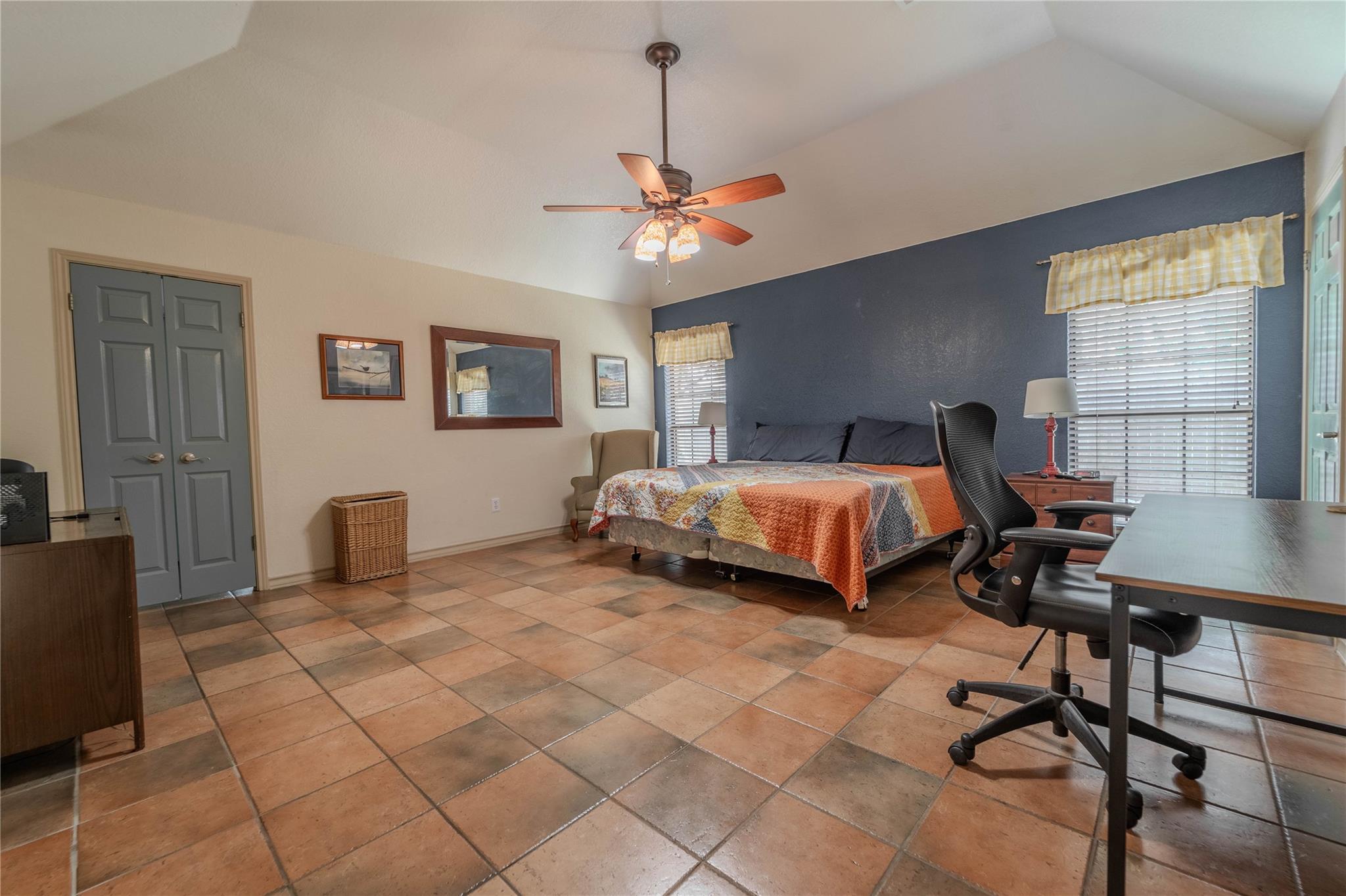 11811 ARABIAN Trl, Austin, TX 78759