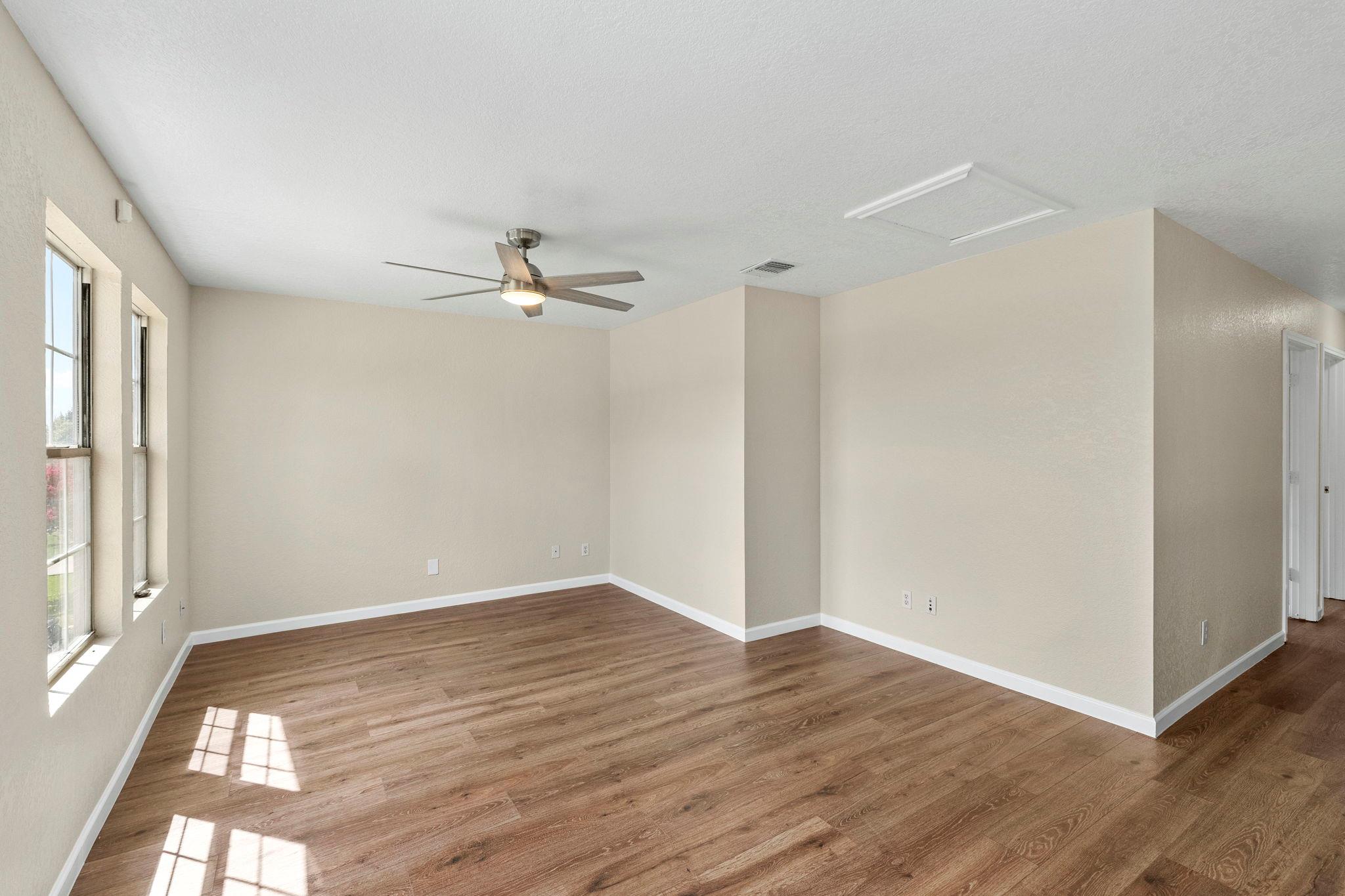671 Northwest Crossing Dr, New Braunfels, TX 78130