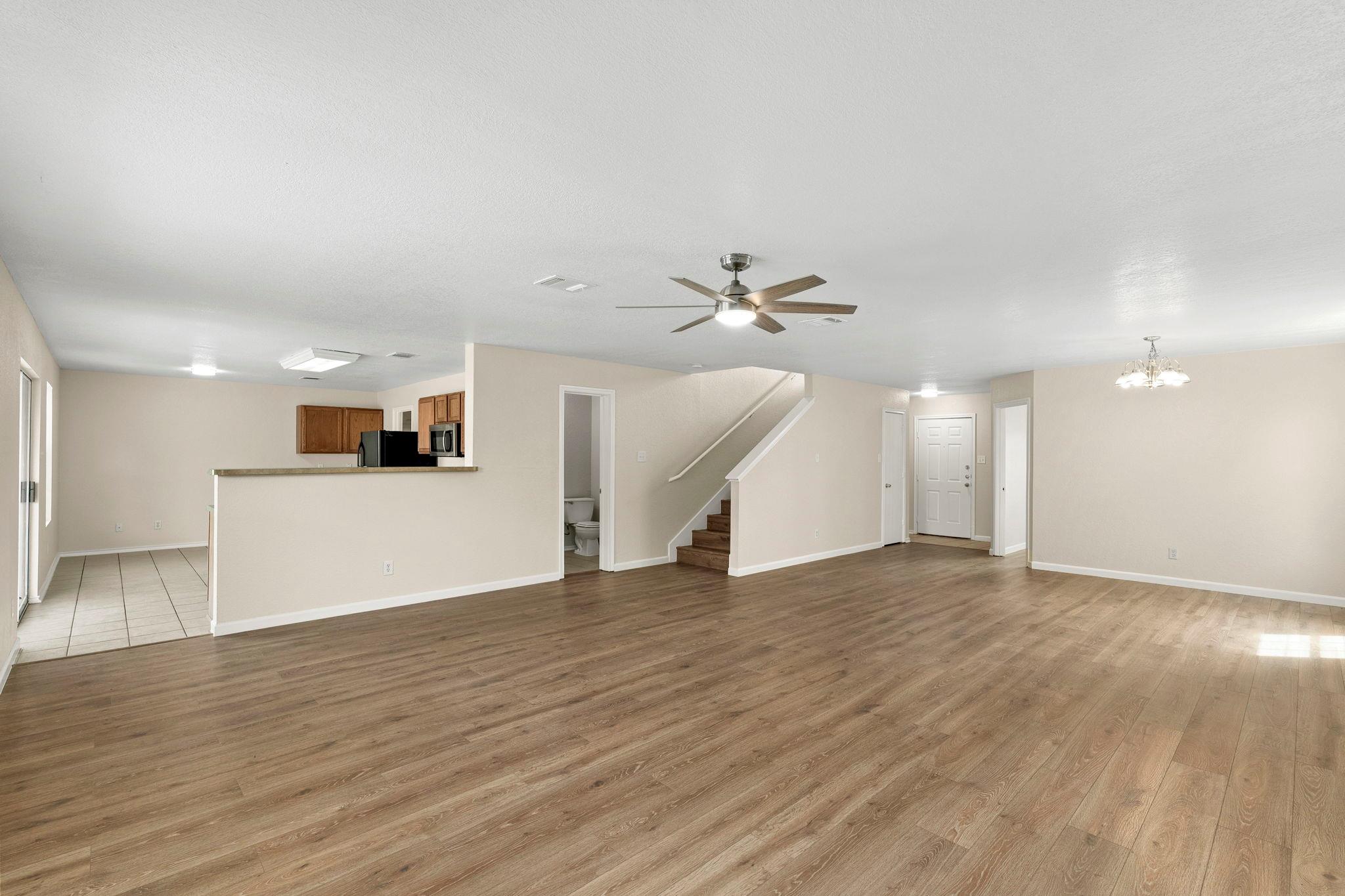 671 Northwest Crossing Dr, New Braunfels, TX 78130