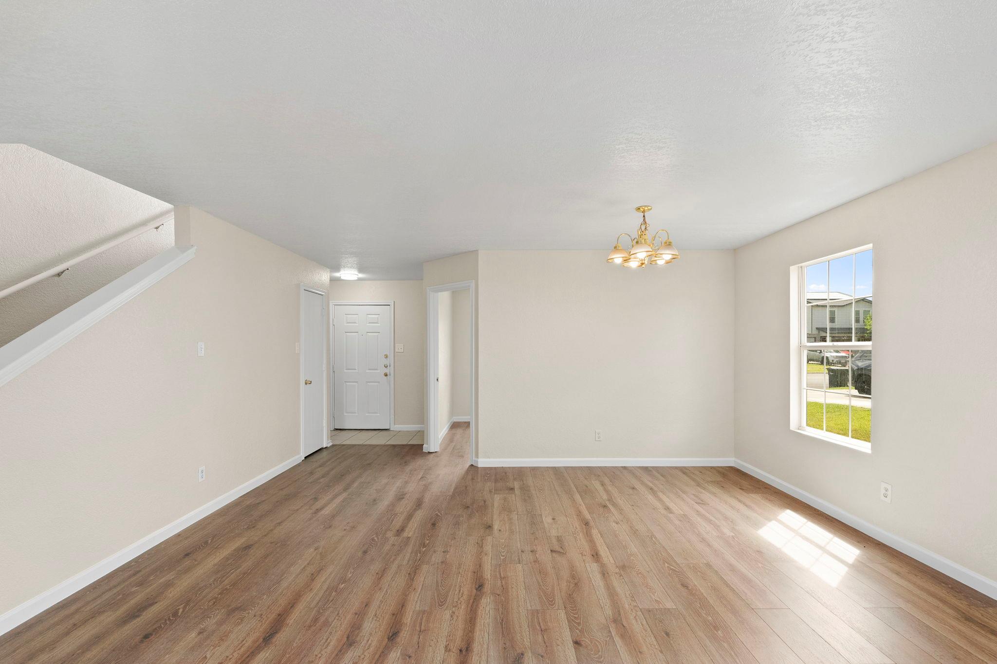 671 Northwest Crossing Dr, New Braunfels, TX 78130