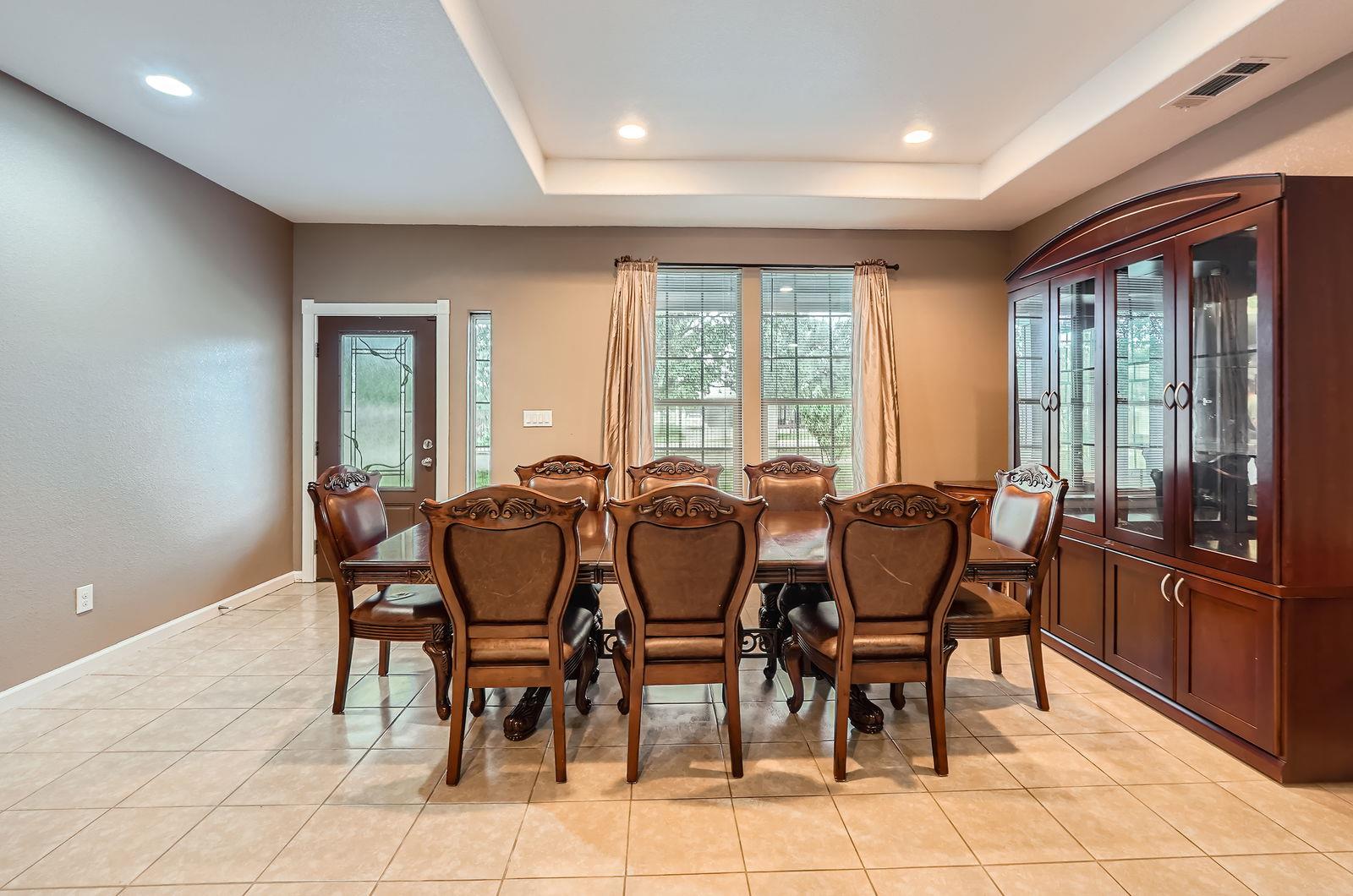 195 Heritage Oaks Dr, Cedar Creek, TX 78612