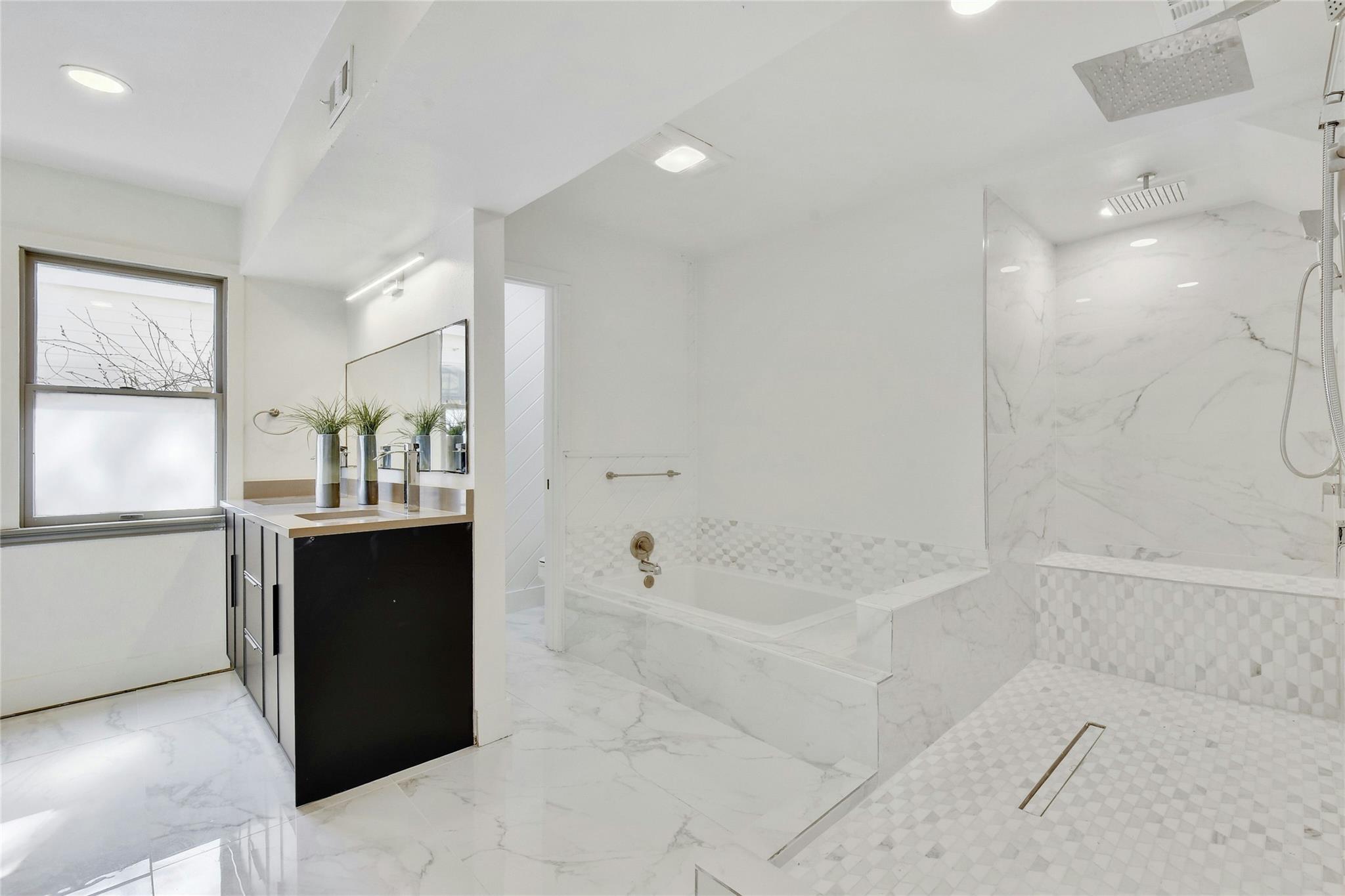 5700 Penick Dr, Austin, TX 78741