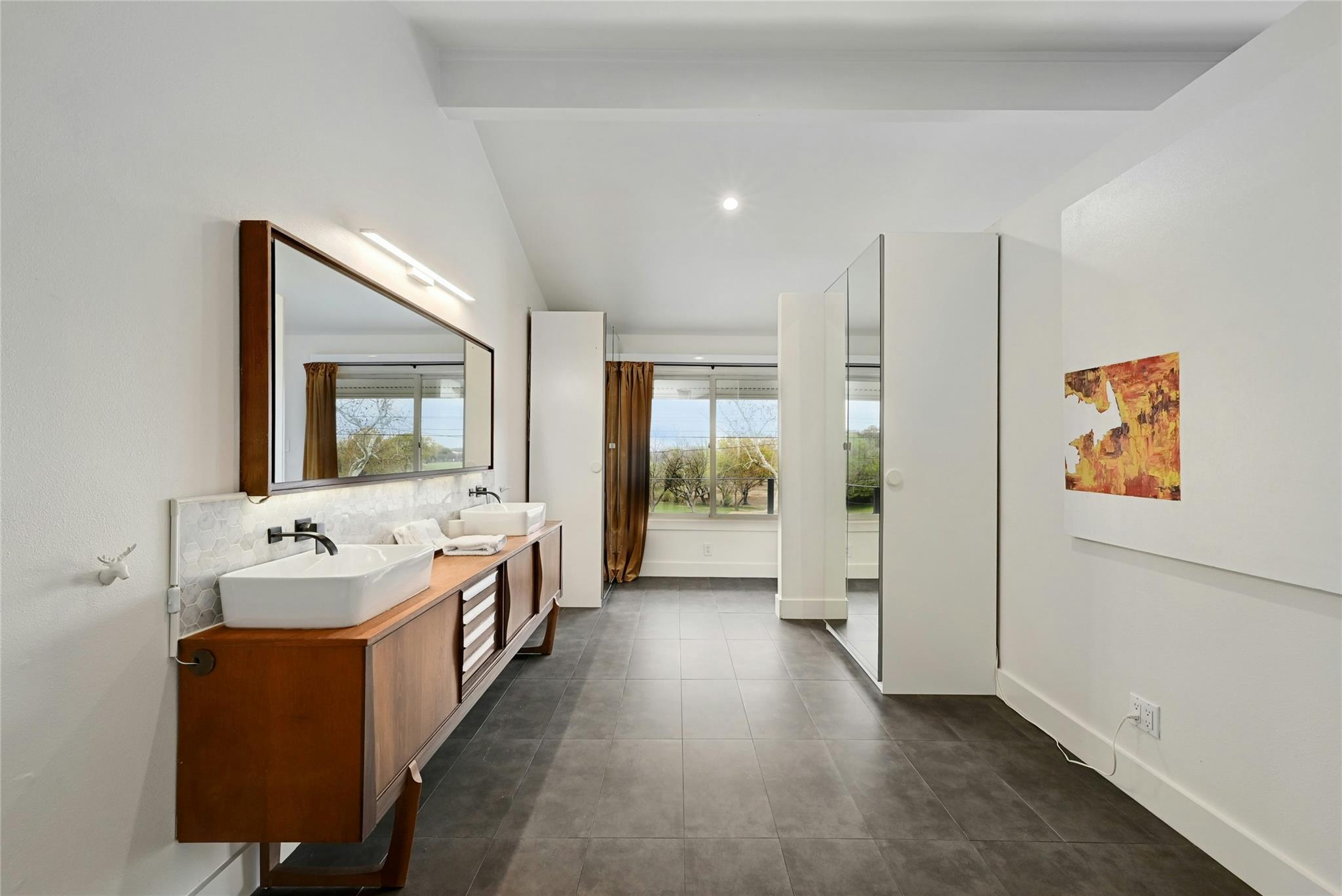 5700 Penick Dr, Austin, TX 78741