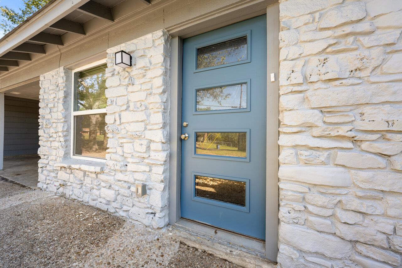 2303 Metcalfe Rd # A, Austin, TX 78741