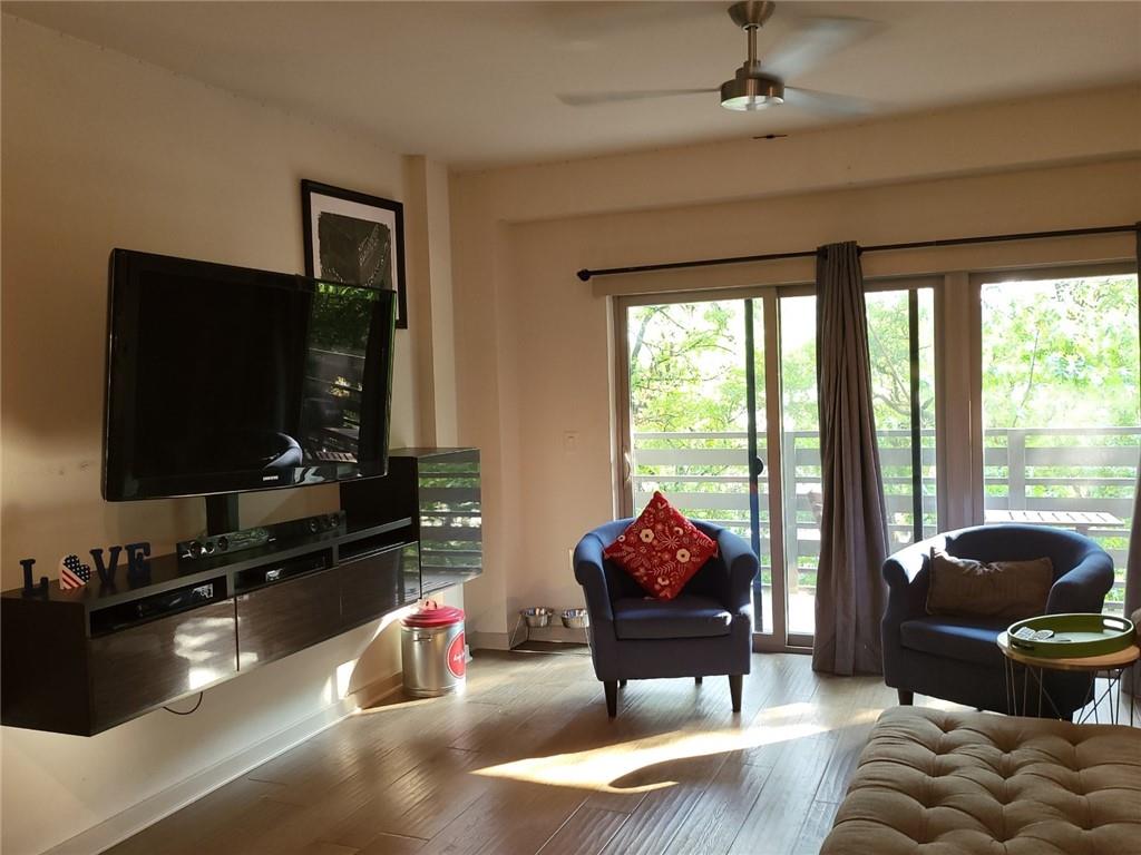 3600 S LAMAR Blvd # 213, Austin, TX 78704