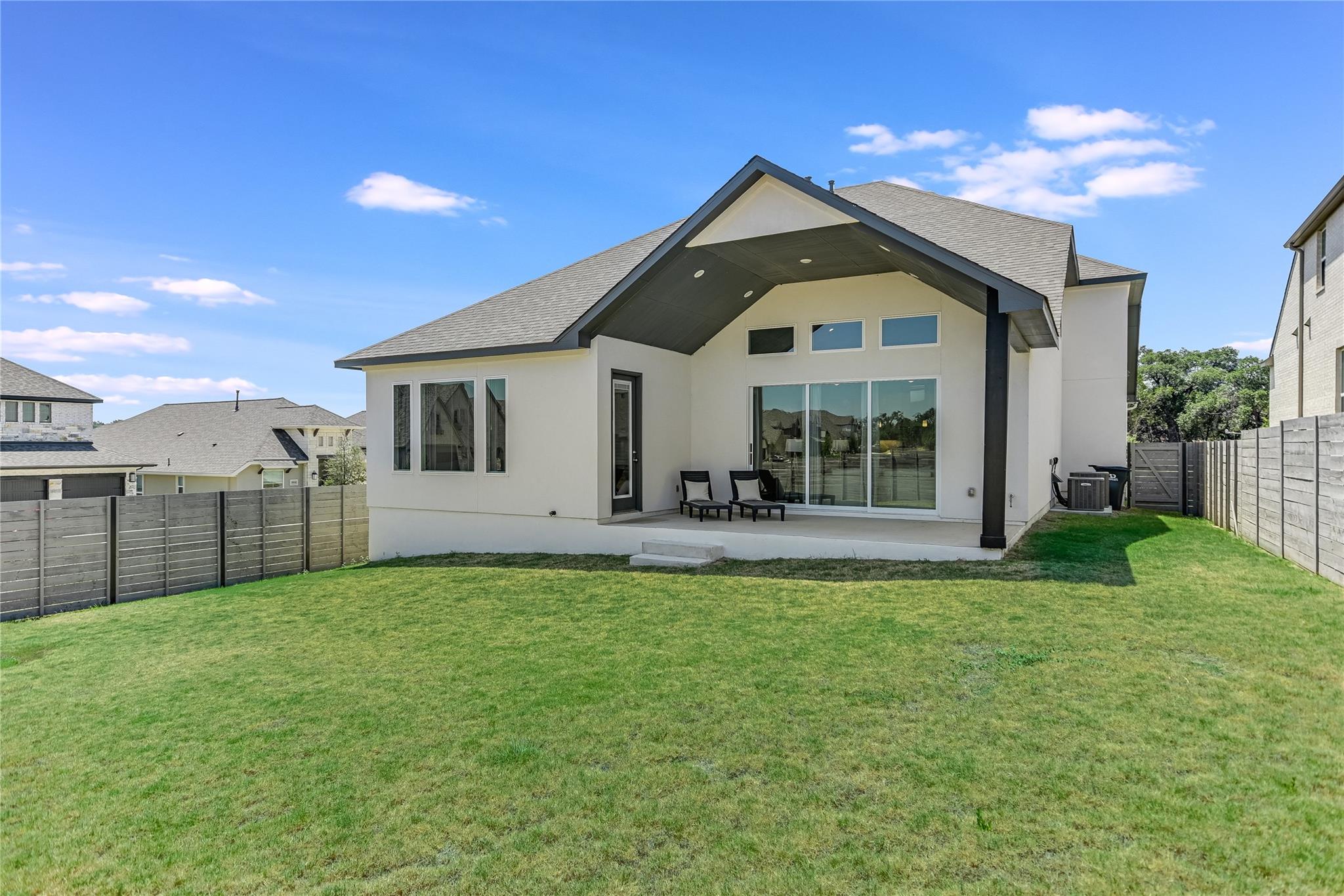 1533 Jay Wolf Dr, Georgetown, TX 78628