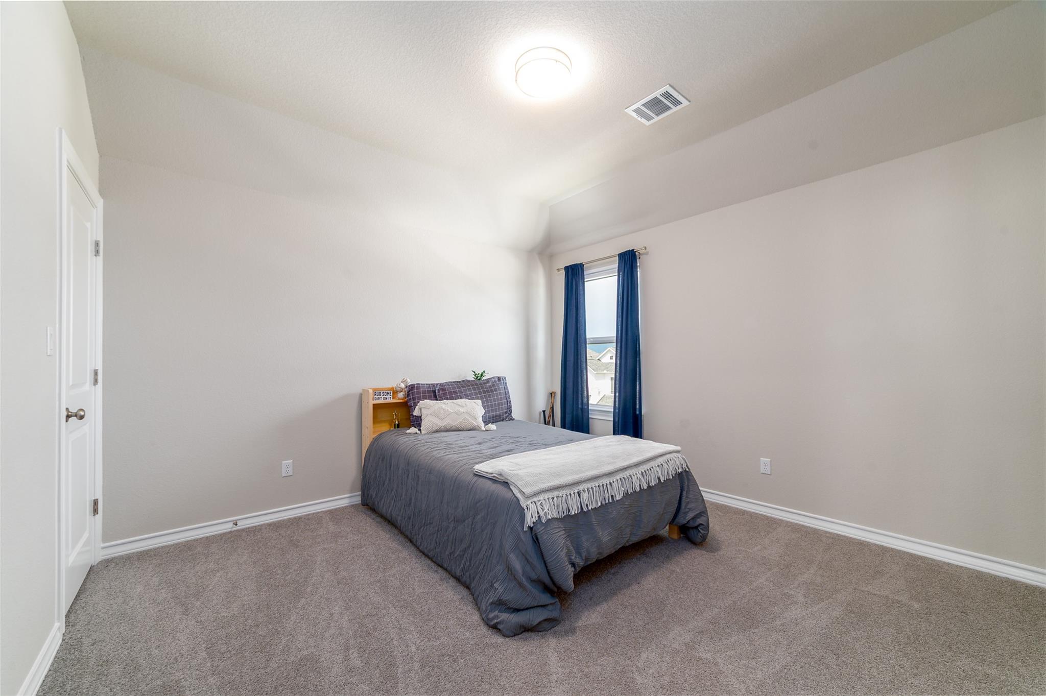 1533 Jay Wolf Dr, Georgetown, TX 78628