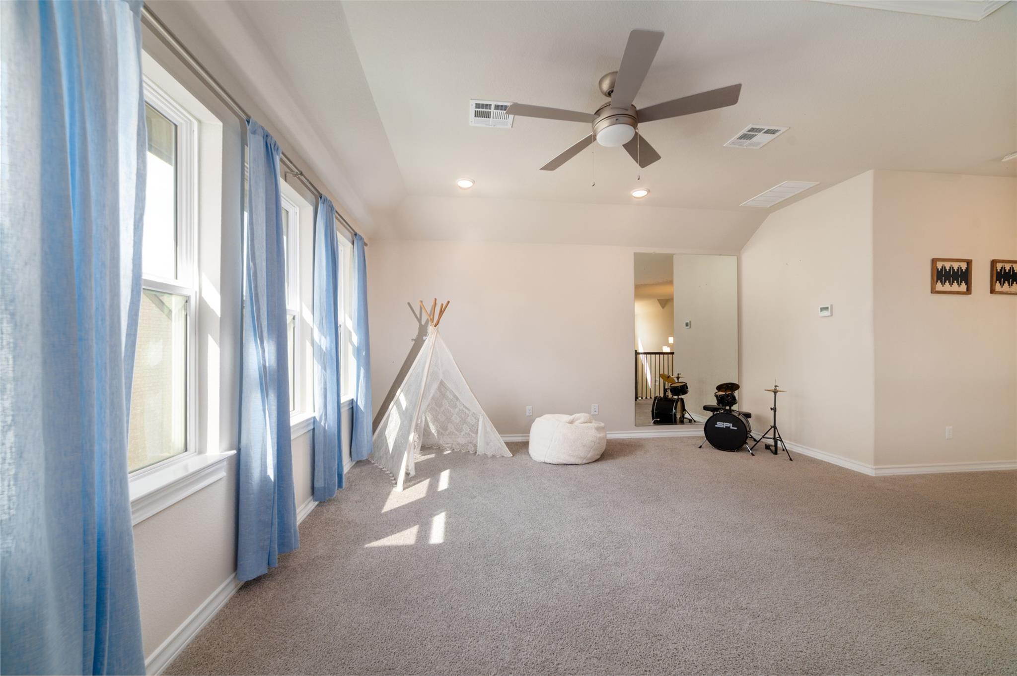 1533 Jay Wolf Dr, Georgetown, TX 78628