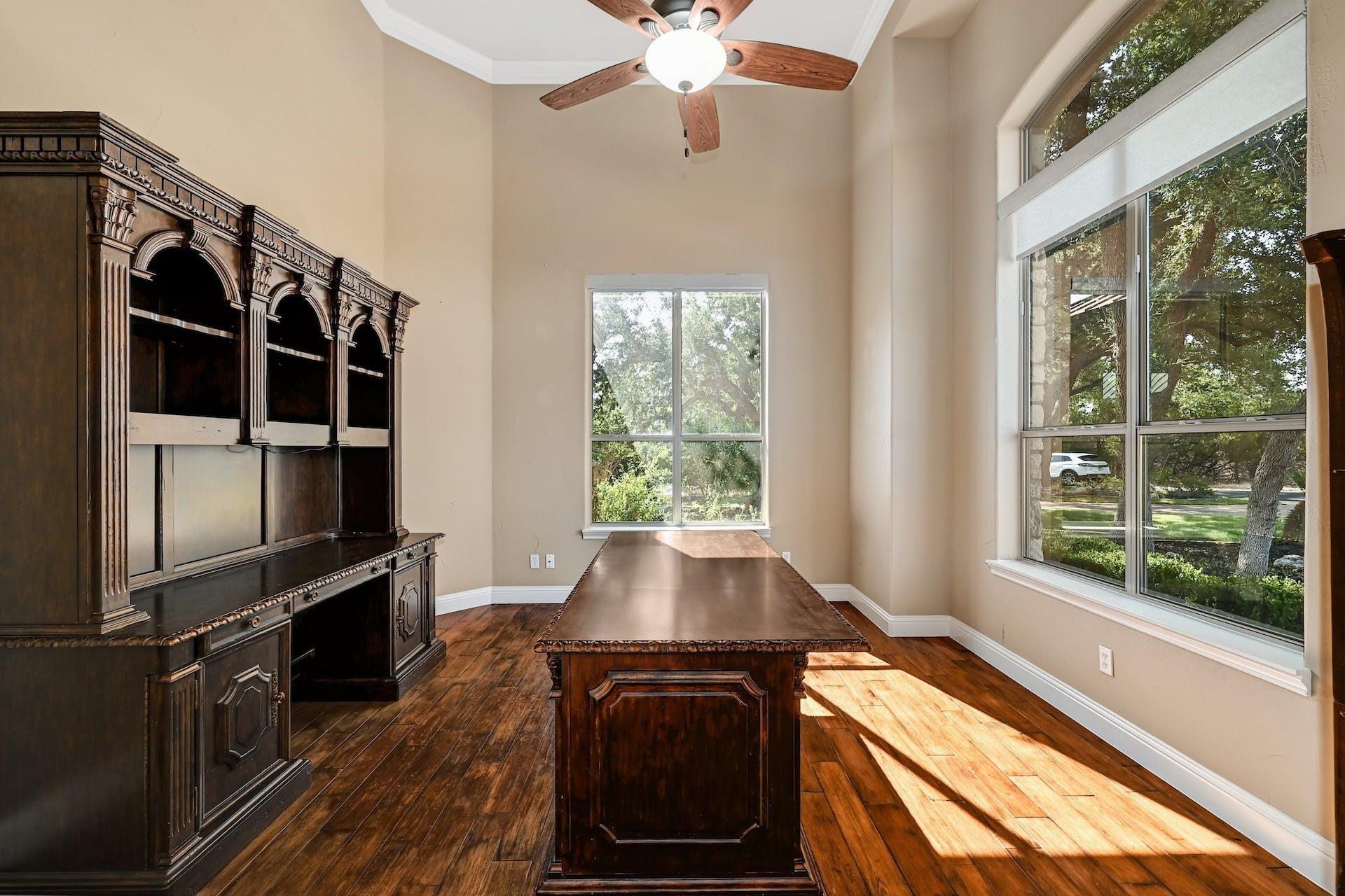 1609 Osprey Ridge Loop, Lago Vista, TX 78645