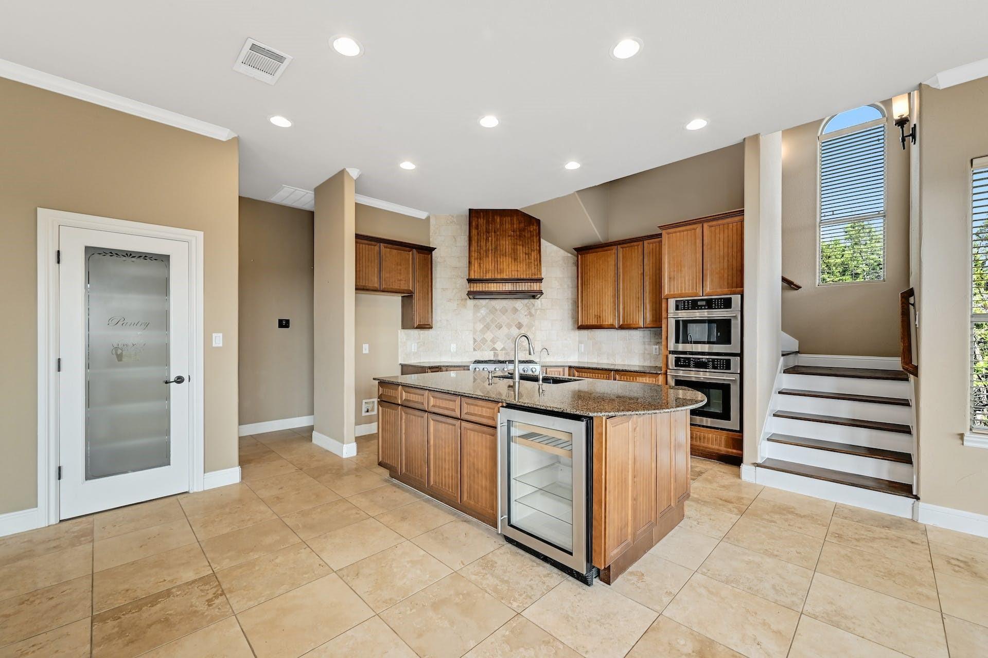 1609 Osprey Ridge Loop, Lago Vista, TX 78645