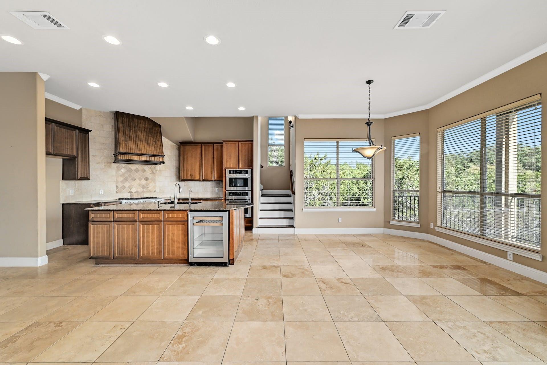 1609 Osprey Ridge Loop, Lago Vista, TX 78645