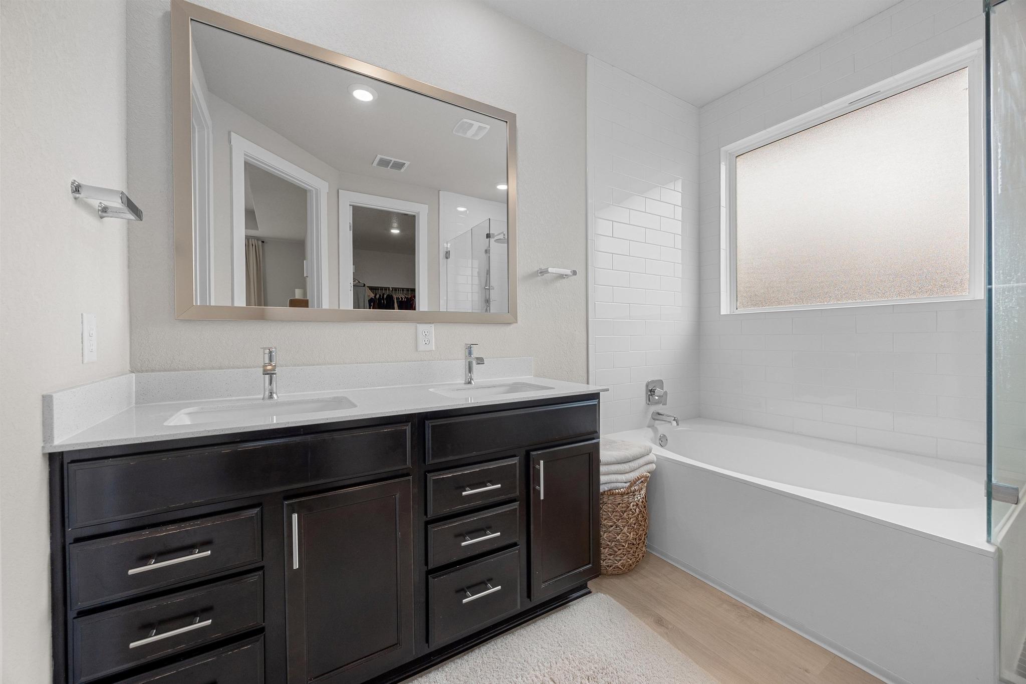 2124 Rosin Jaw Walk, Leander, TX 78641