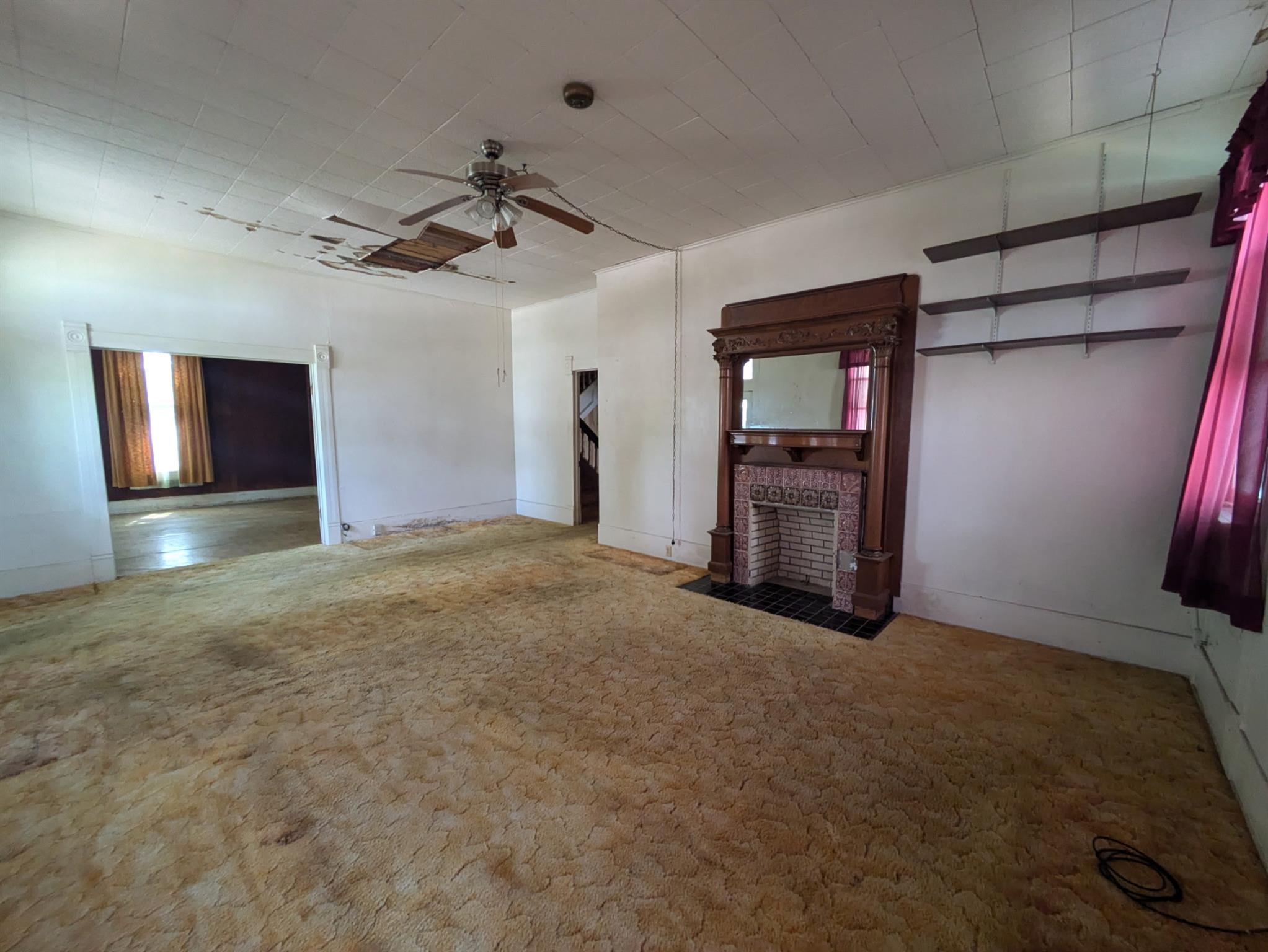 235 E Milam Ave, Rockdale, TX 76567