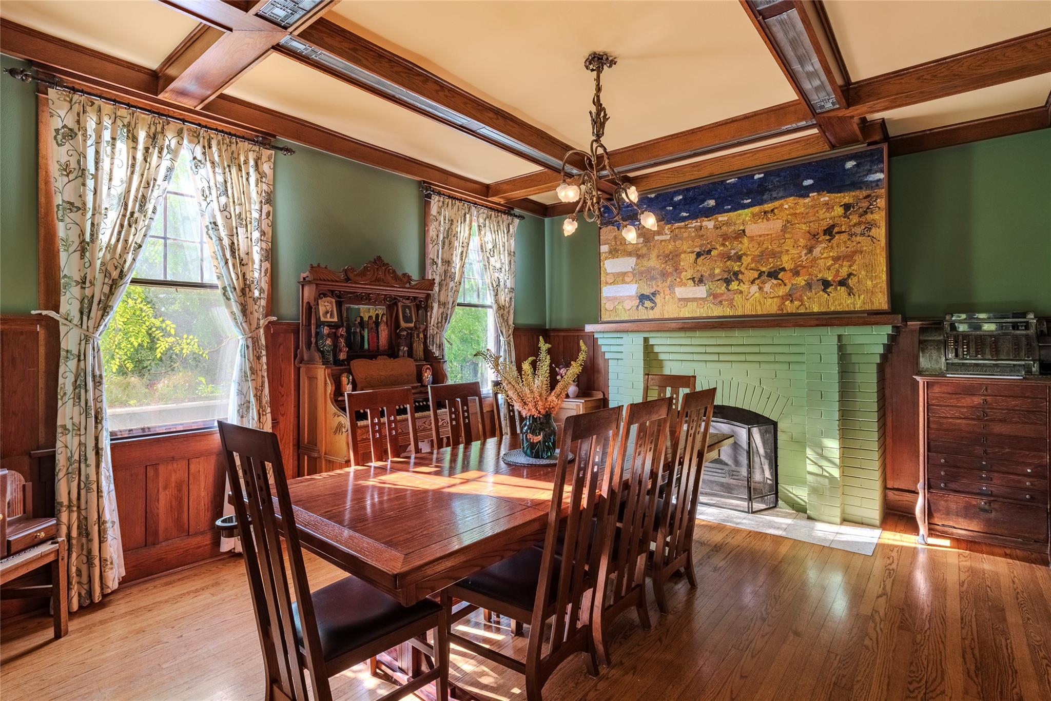 1305 W 22nd St, Austin, TX 78705