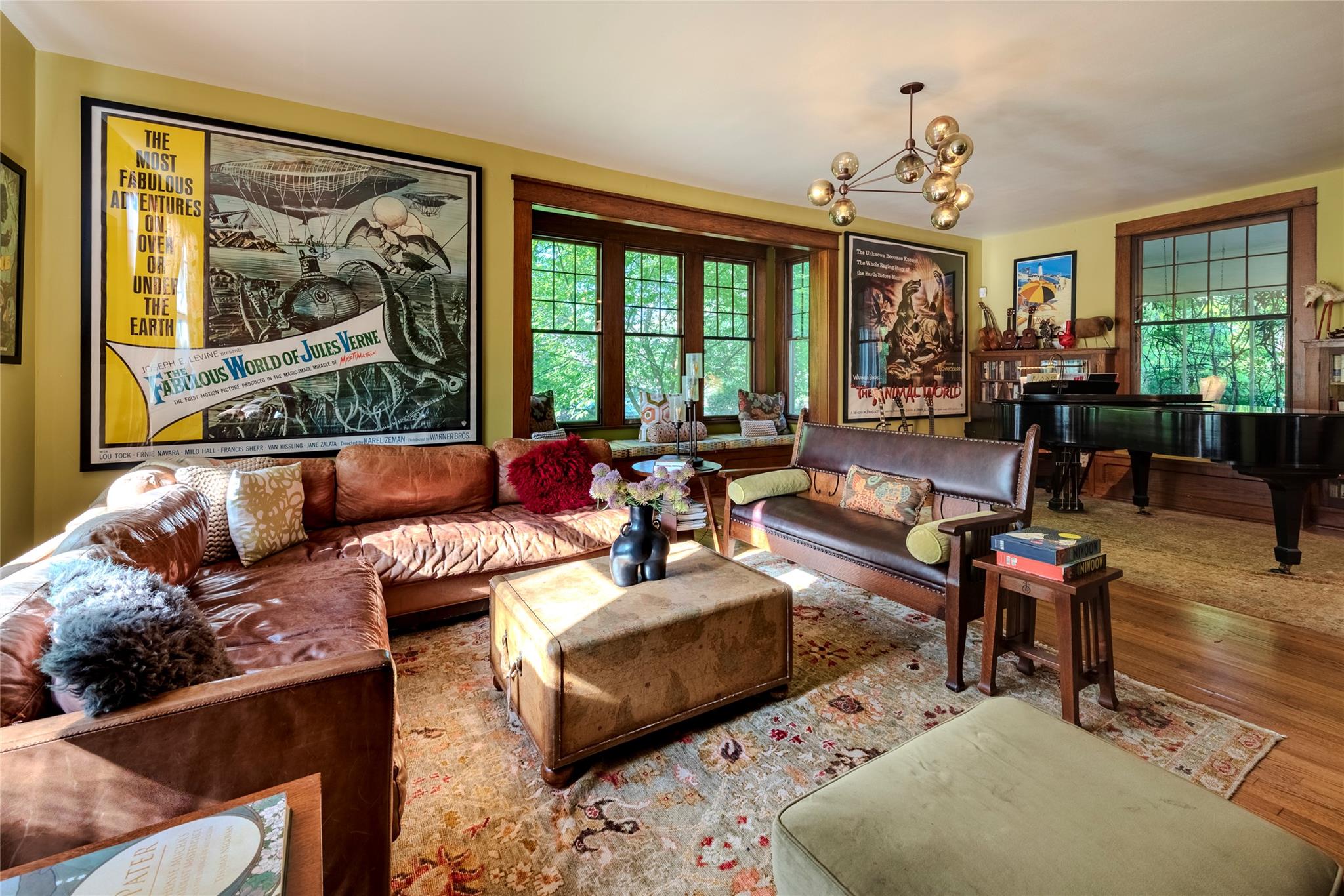 1305 W 22nd St, Austin, TX 78705