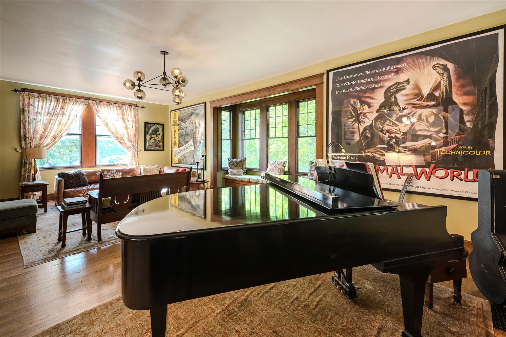 1305 W 22nd St, Austin, TX 78705