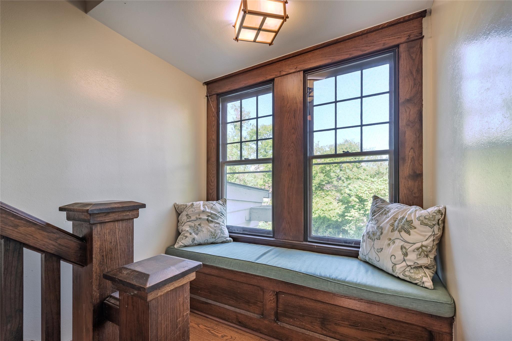 1305 W 22nd St, Austin, TX 78705