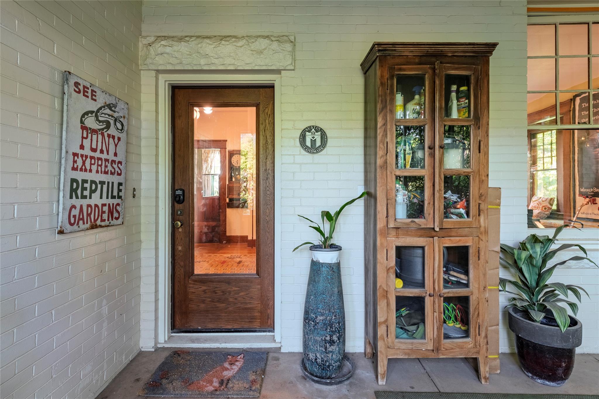 1305 W 22nd St, Austin, TX 78705