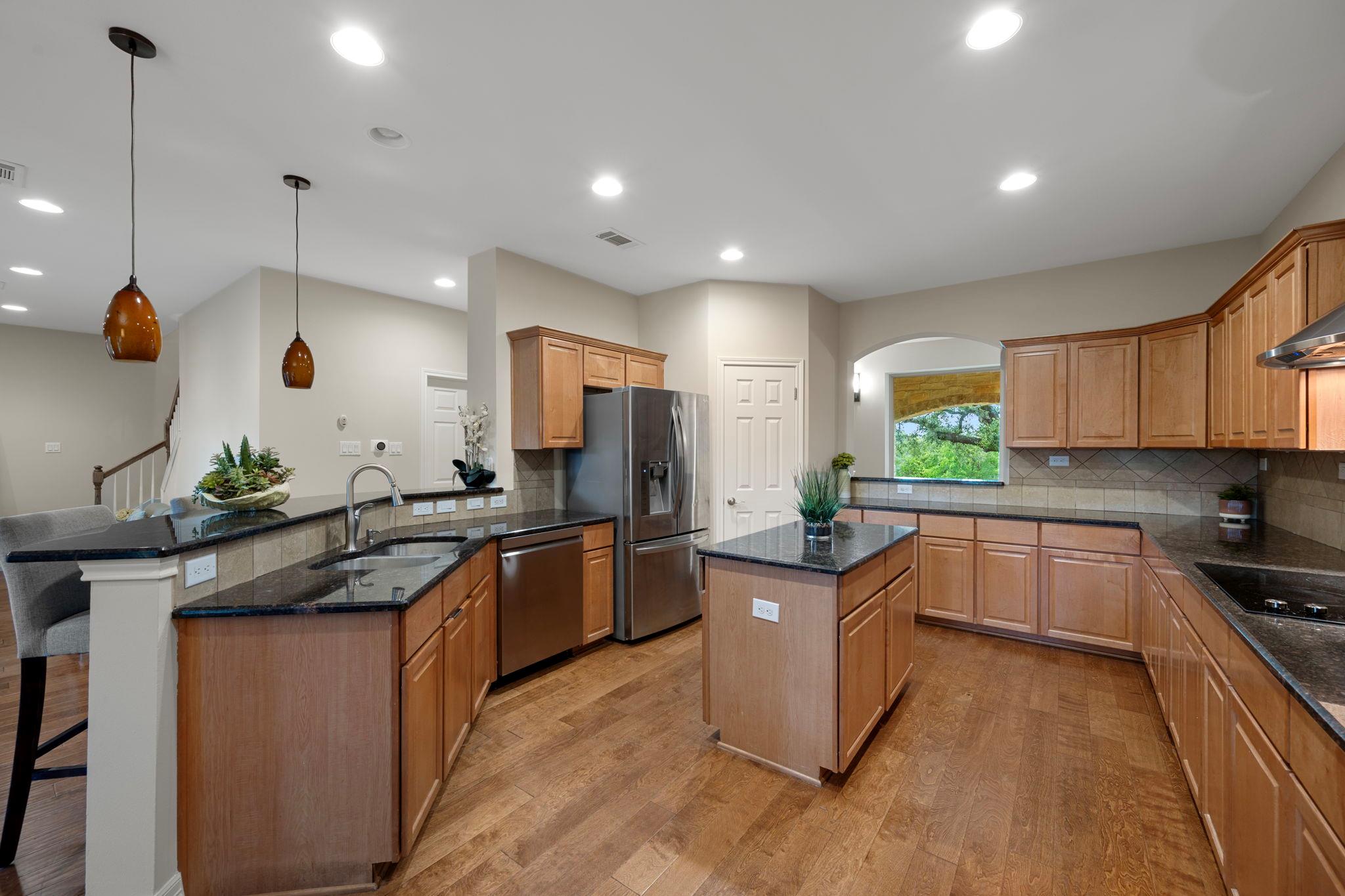 5715 Misty Hill Cv, Austin, TX 78759