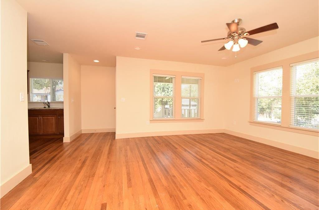2817 E 22nd St, Austin, TX 78722