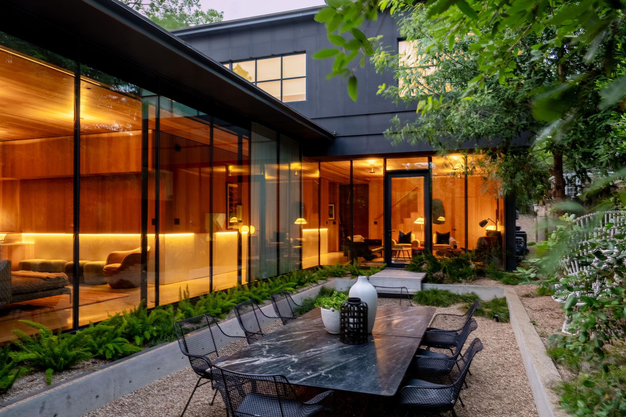 906 W 18th St, Austin, TX 78701