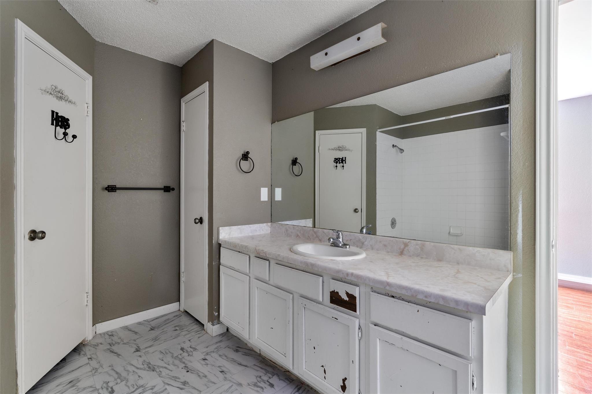 1806 Krizan Ave, Austin, TX 78727