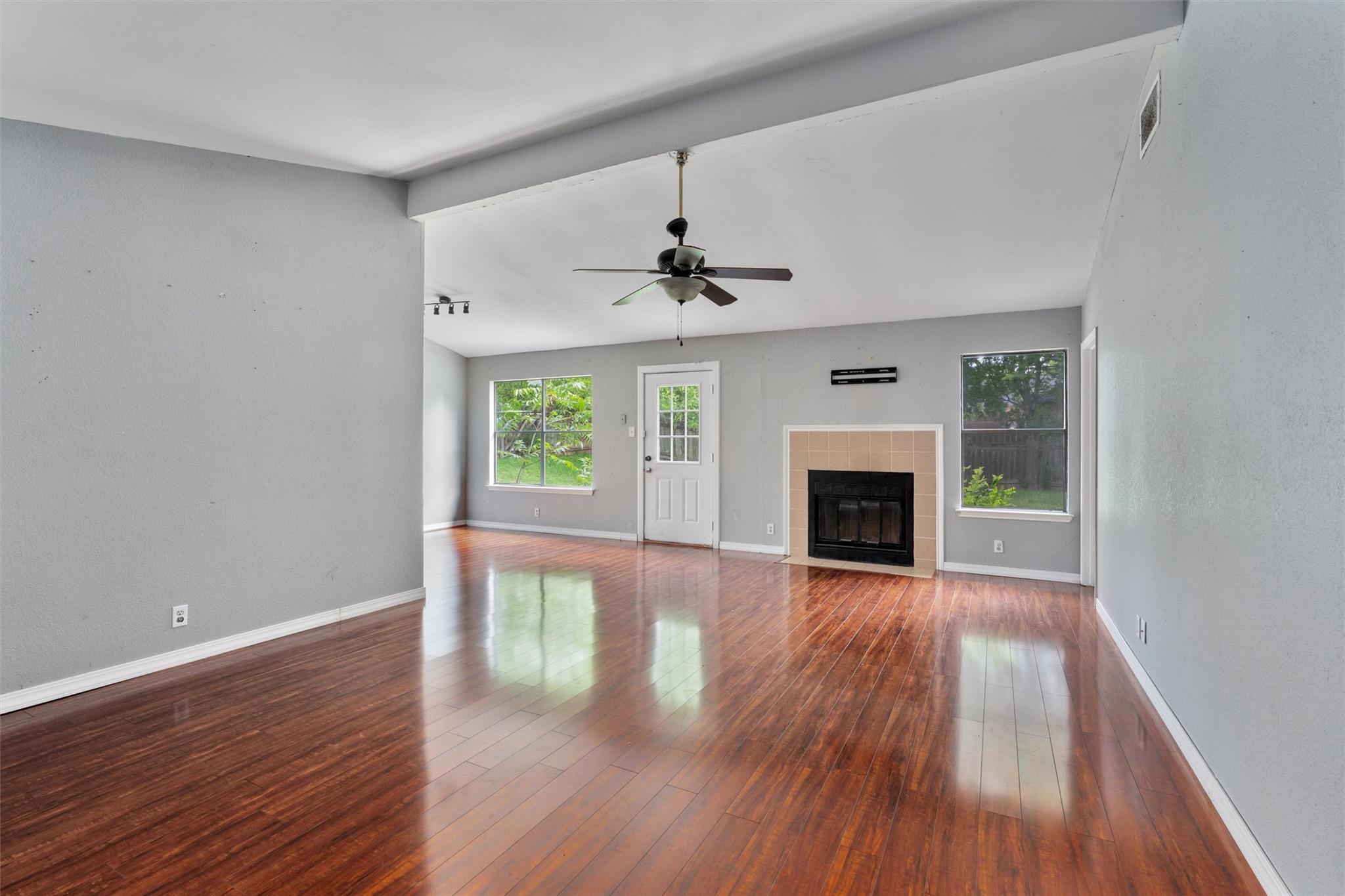 1806 Krizan Ave, Austin, TX 78727
