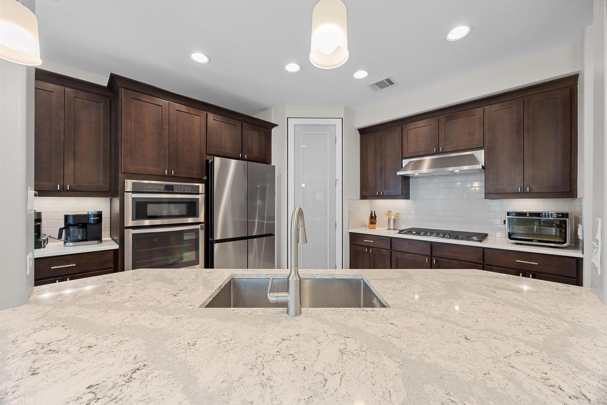 104 Atlanta Park Dr, Georgetown, TX 78628