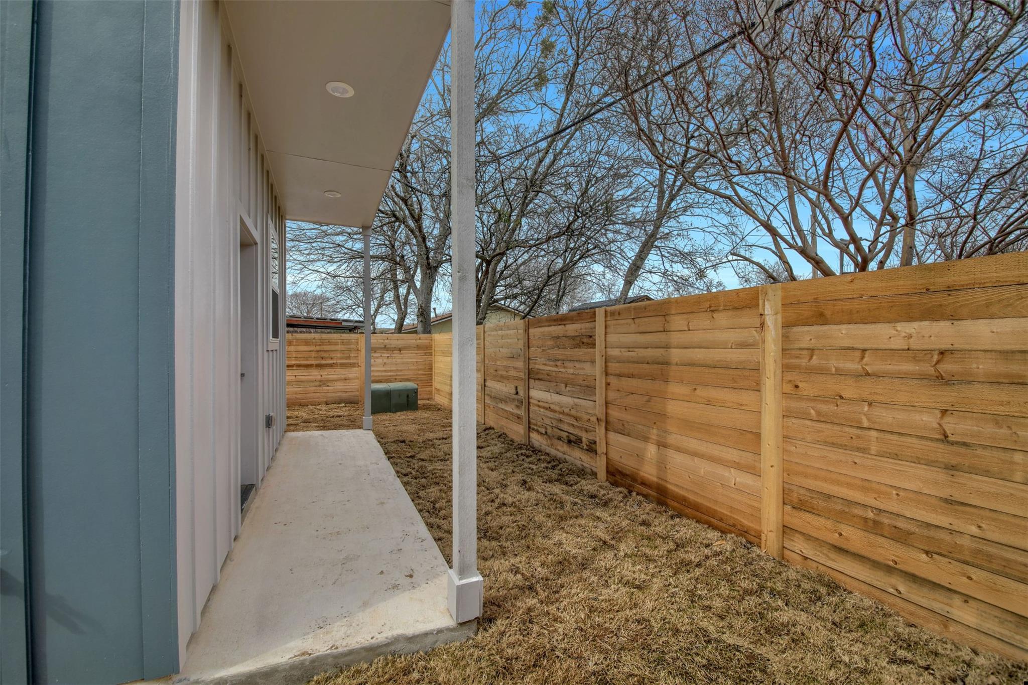 1104 Begonia Ter # 2, Austin, TX 78741