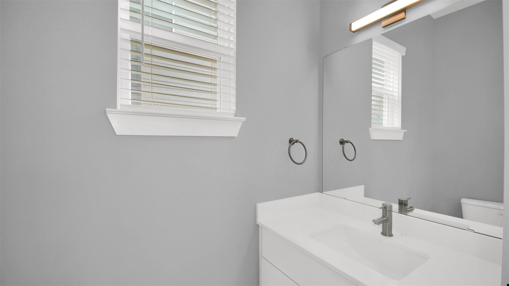 1104 Begonia Ter # 2, Austin, TX 78741