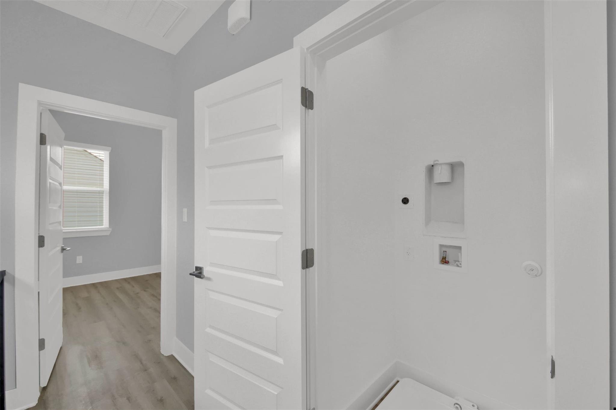 1104 Begonia Ter # 2, Austin, TX 78741