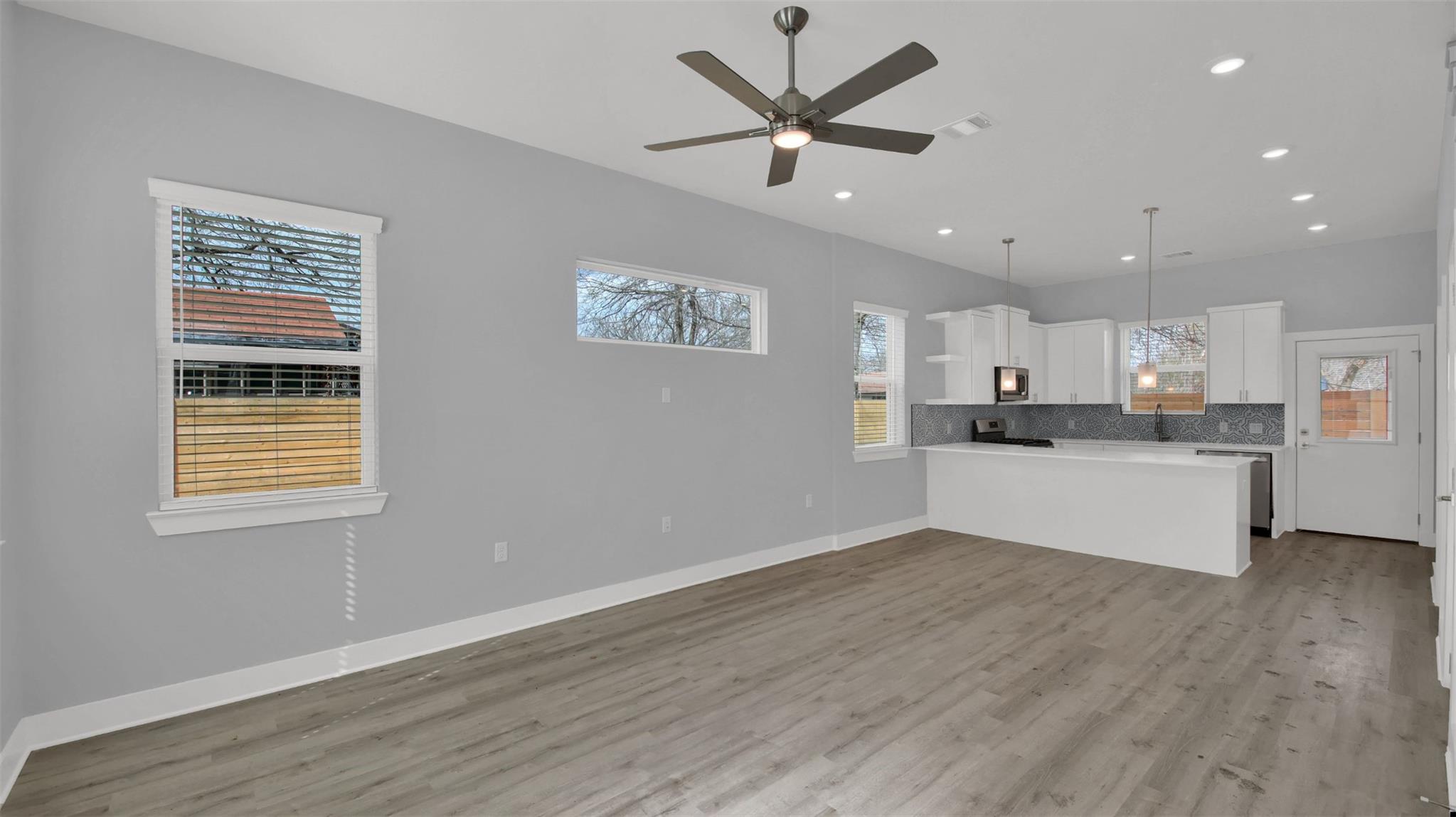 1104 Begonia Ter # 2, Austin, TX 78741