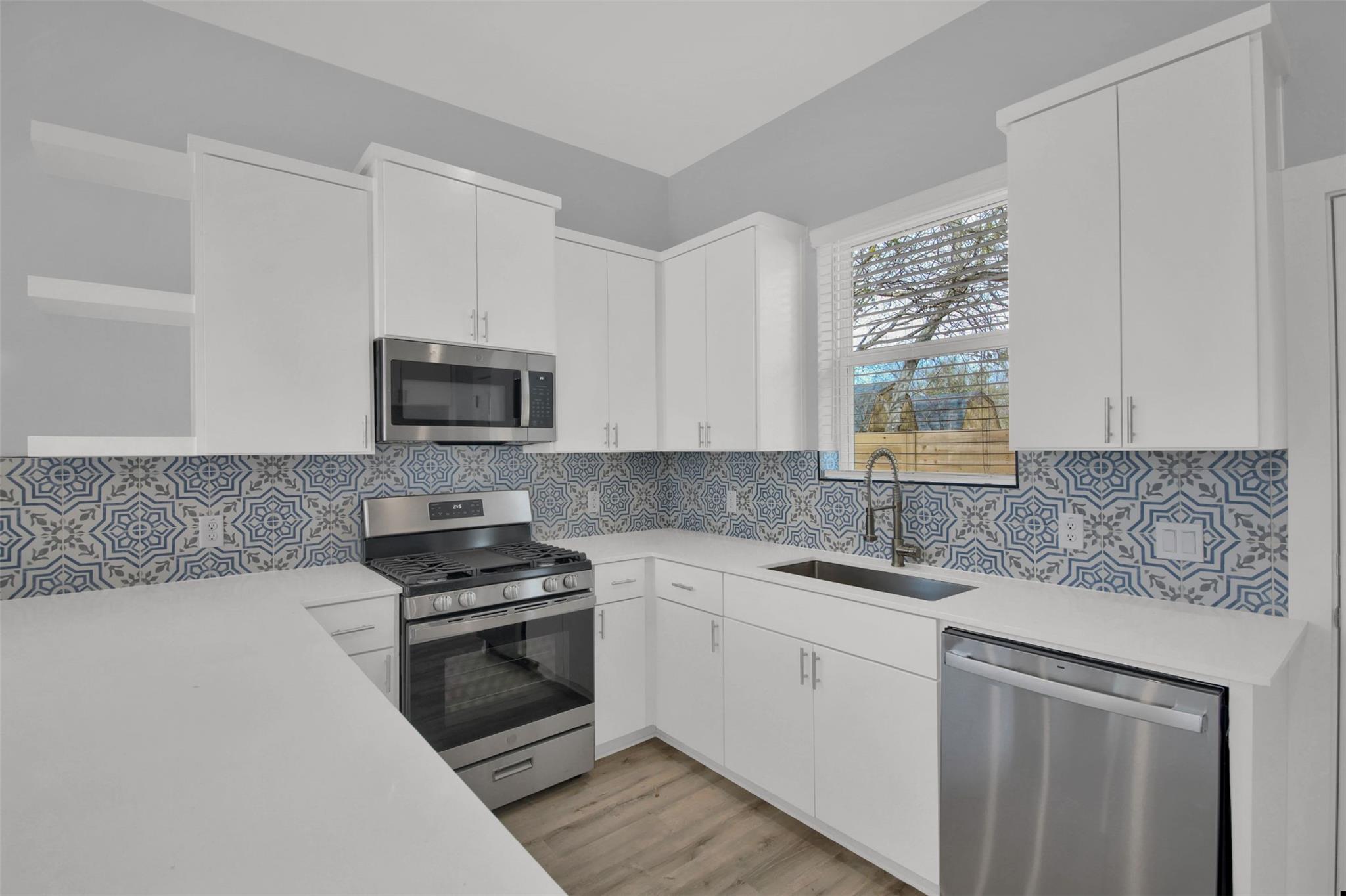 1104 Begonia Ter # 2, Austin, TX 78741