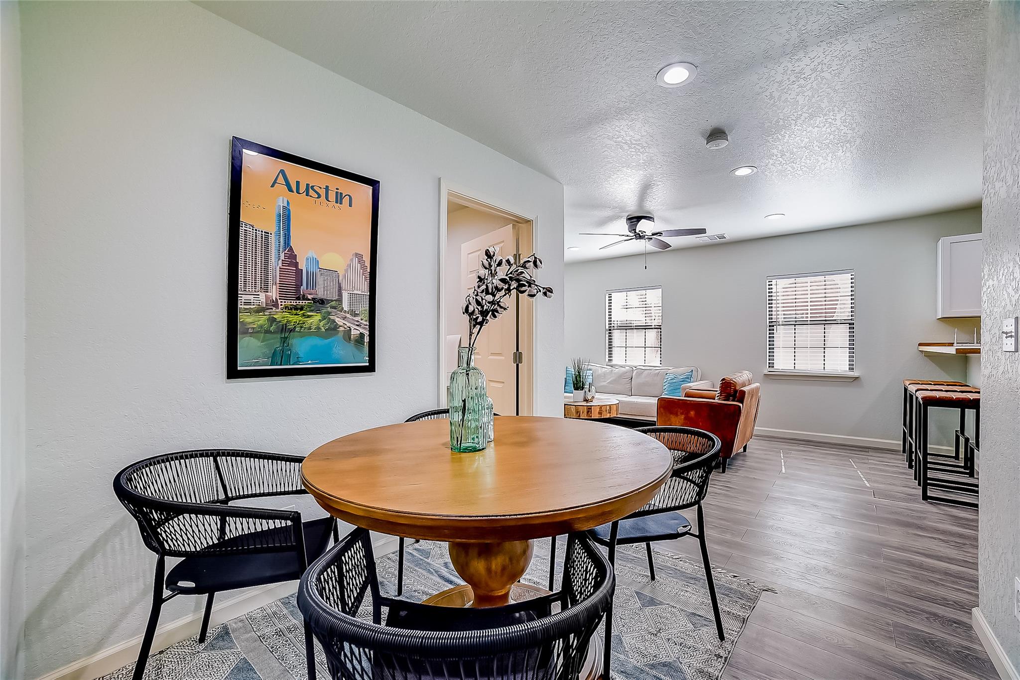 1374 Forest View Dr, Blanco, TX 78606