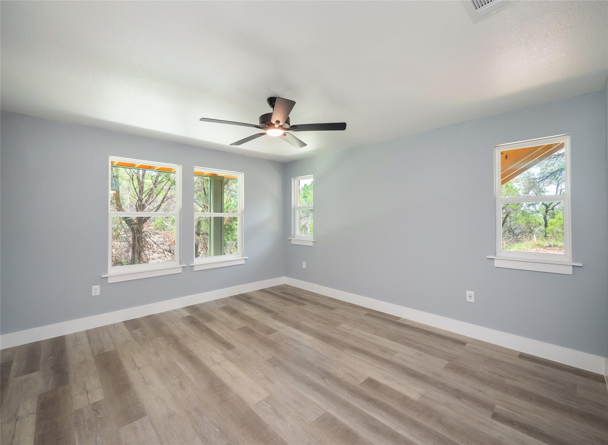 3013 Clark Ave, Lago Vista, TX 78645