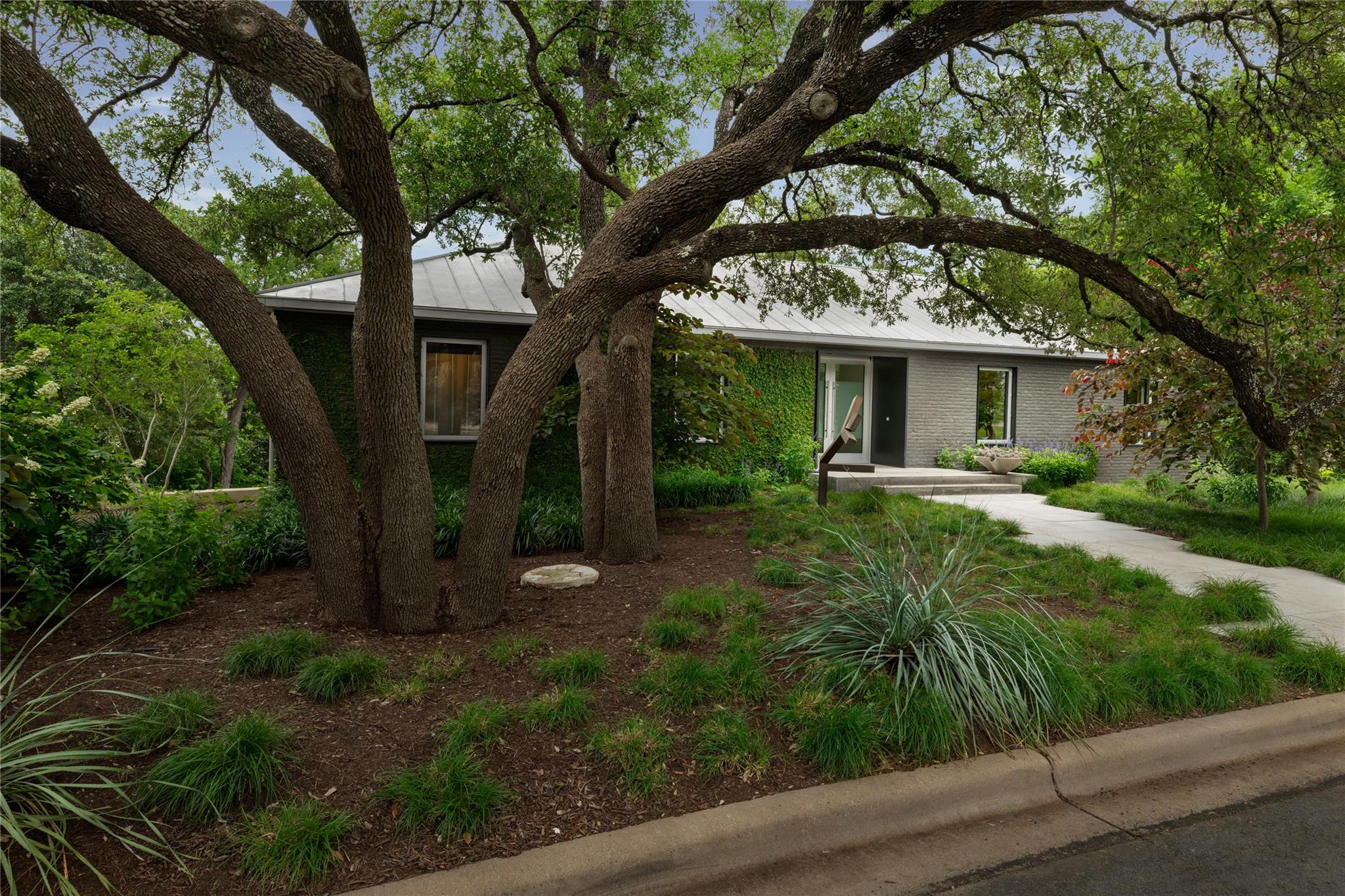 2908 Scenic Dr, Austin, TX 78703